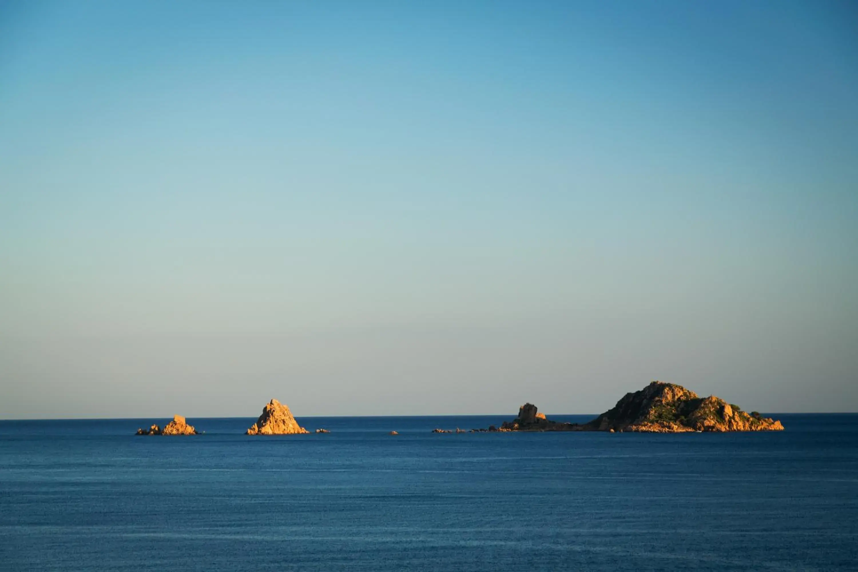 Beach in Hotel Mediterraneo