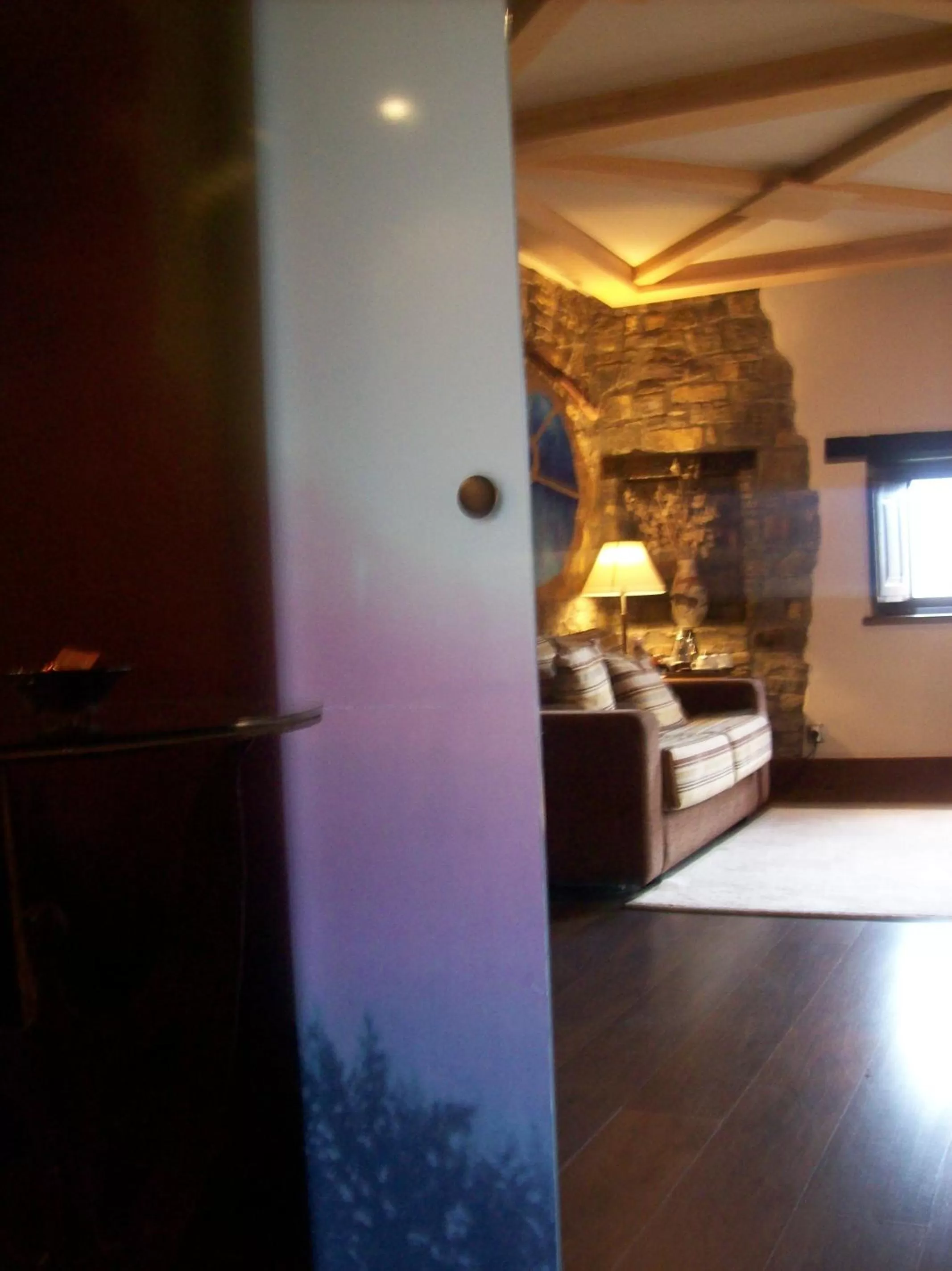 Seating area, Bed in Los Siete Reyes