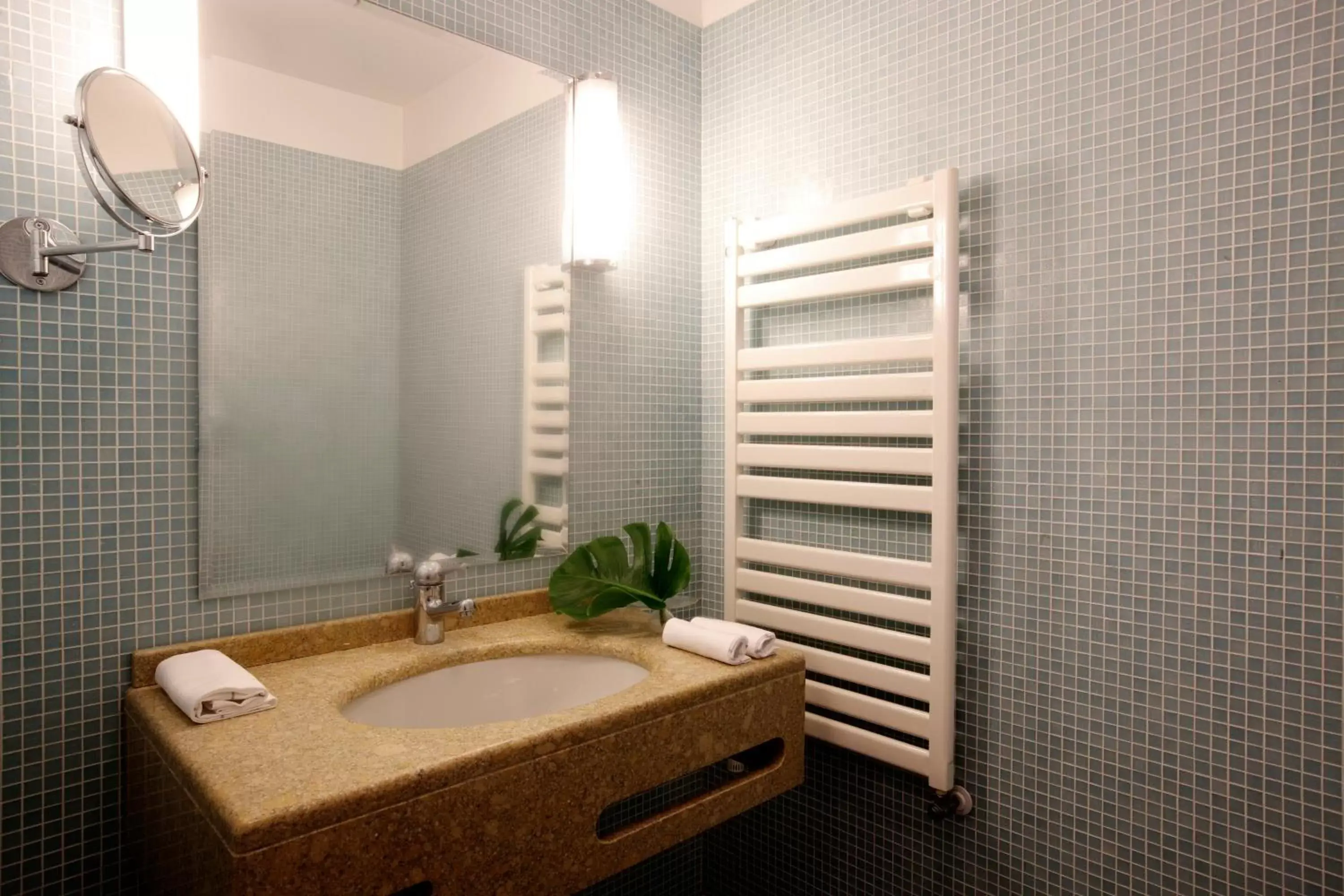 Bathroom in Hotel Grand'Italia