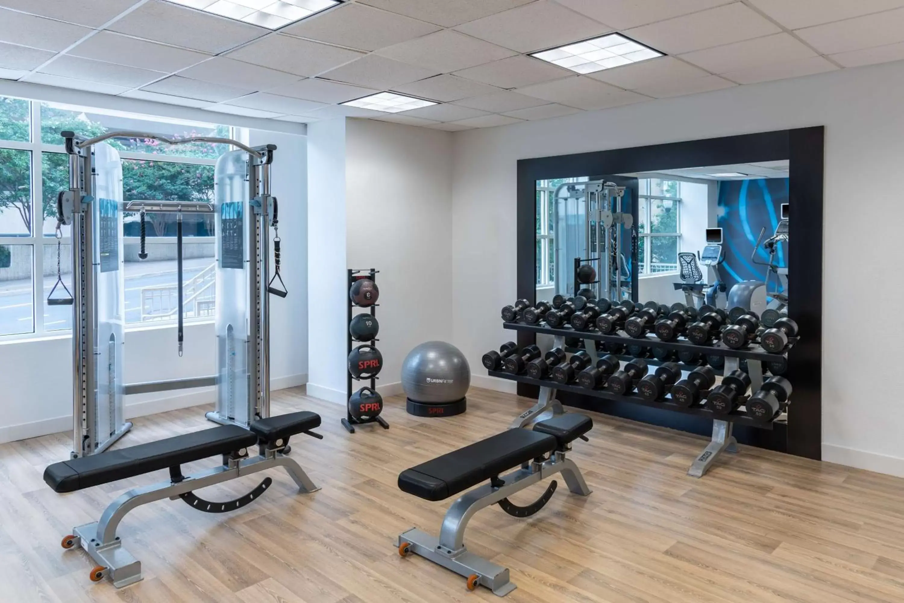 Fitness centre/facilities, Fitness Center/Facilities in Hilton Garden Inn Arlington/Courthouse Plaza