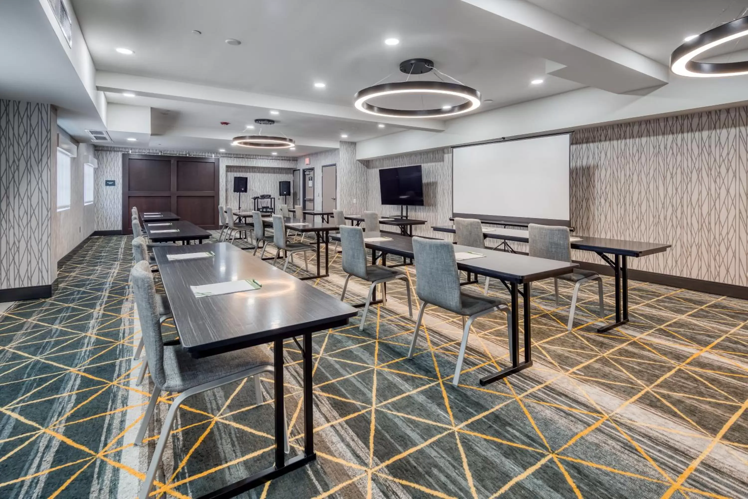 Meeting/conference room in Holiday Inn - Kansas City - Downtown, an IHG Hotel