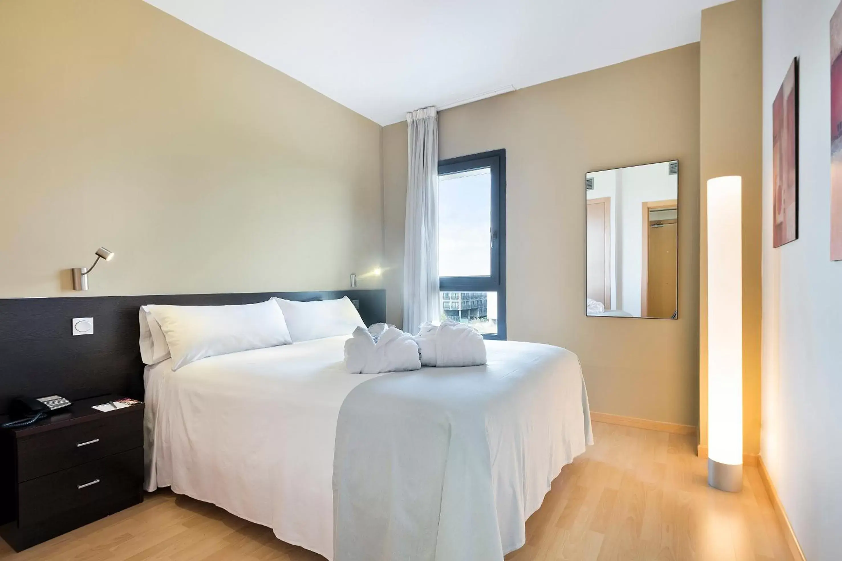 Photo of the whole room in Madrid Airport Suites, Affiliated by Meliá