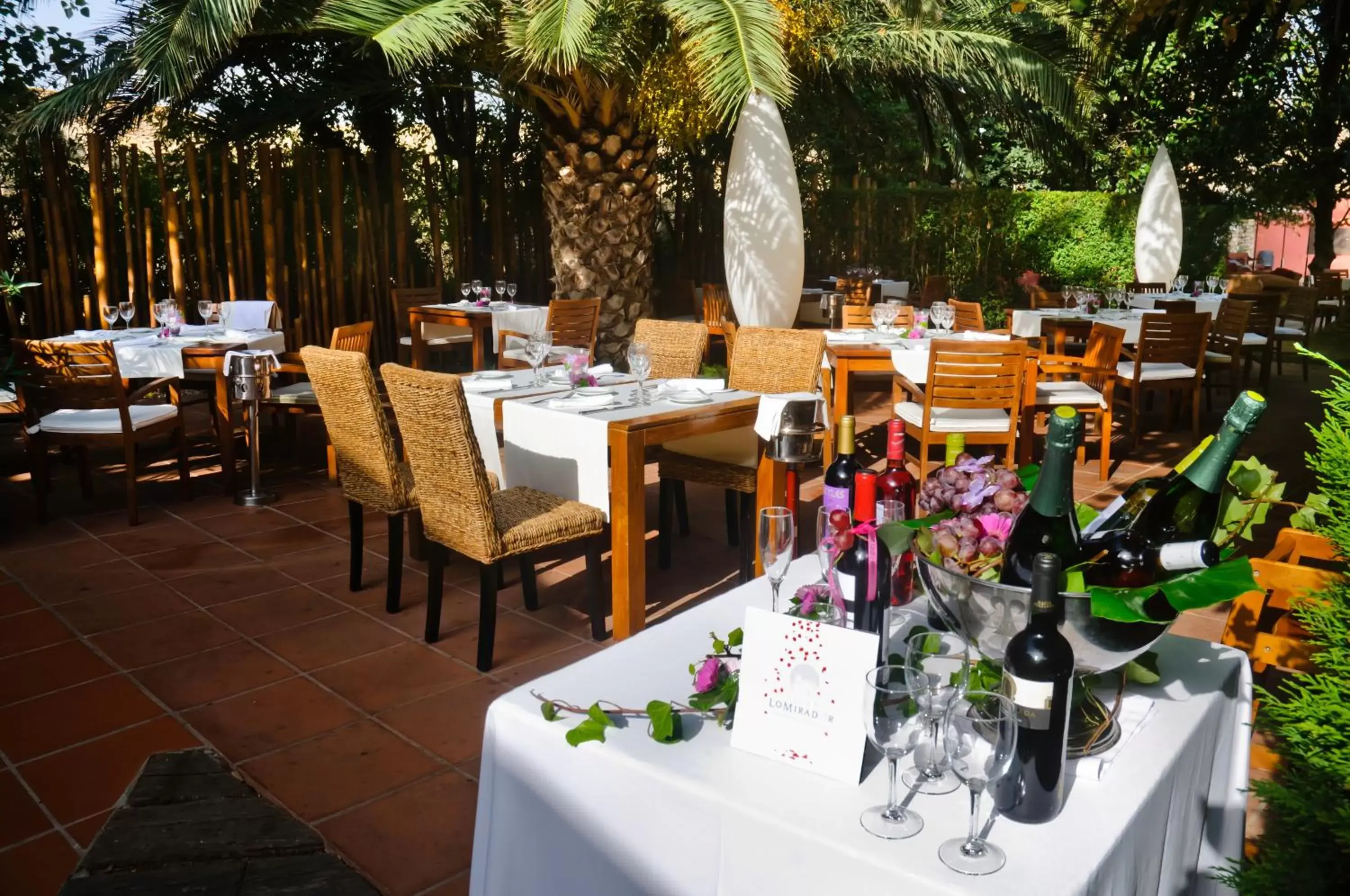 Balcony/Terrace, Restaurant/Places to Eat in RVHotels Hotel Palau Lo Mirador