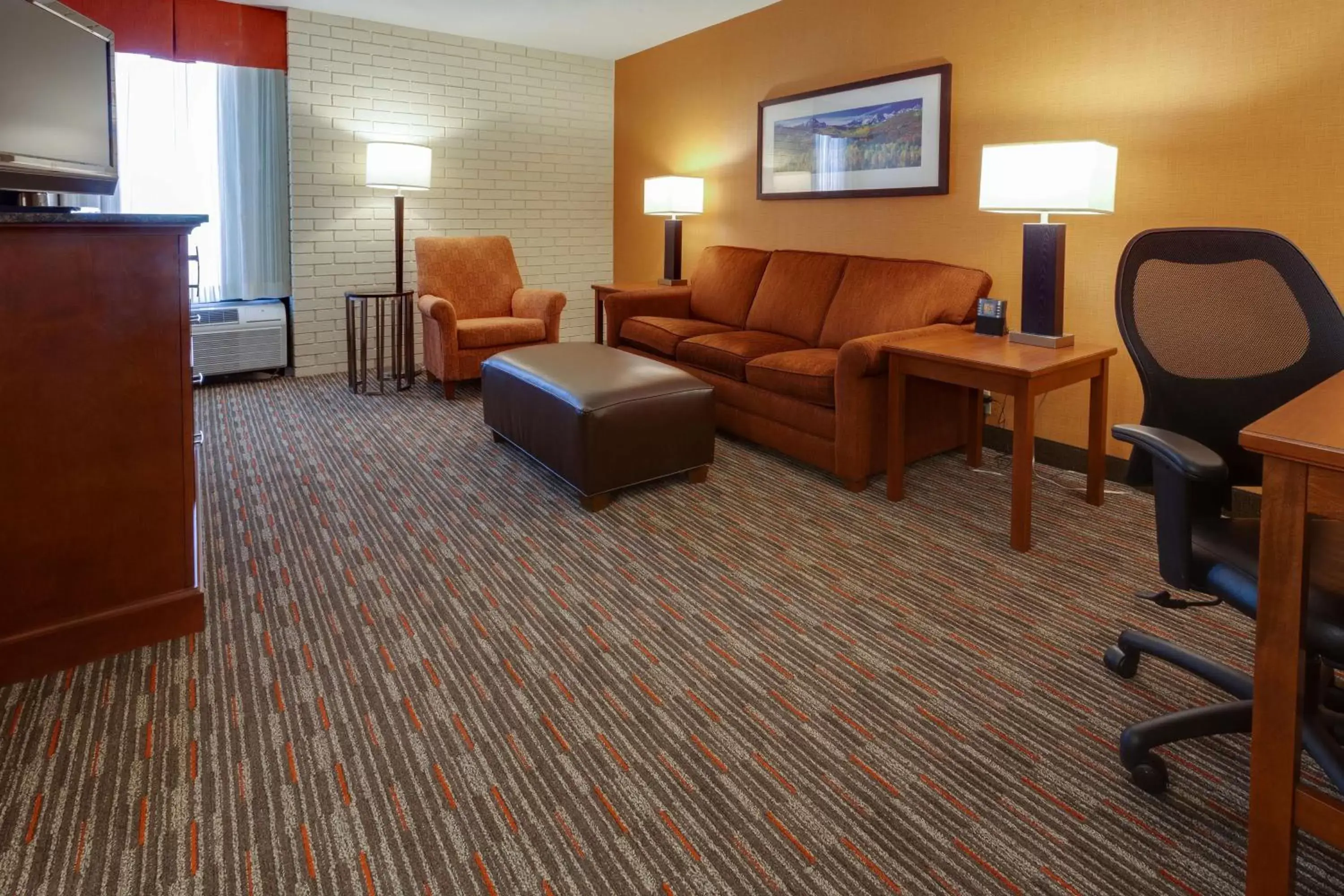 Bedroom, Seating Area in Drury Inn & Suites Denver Tech Center