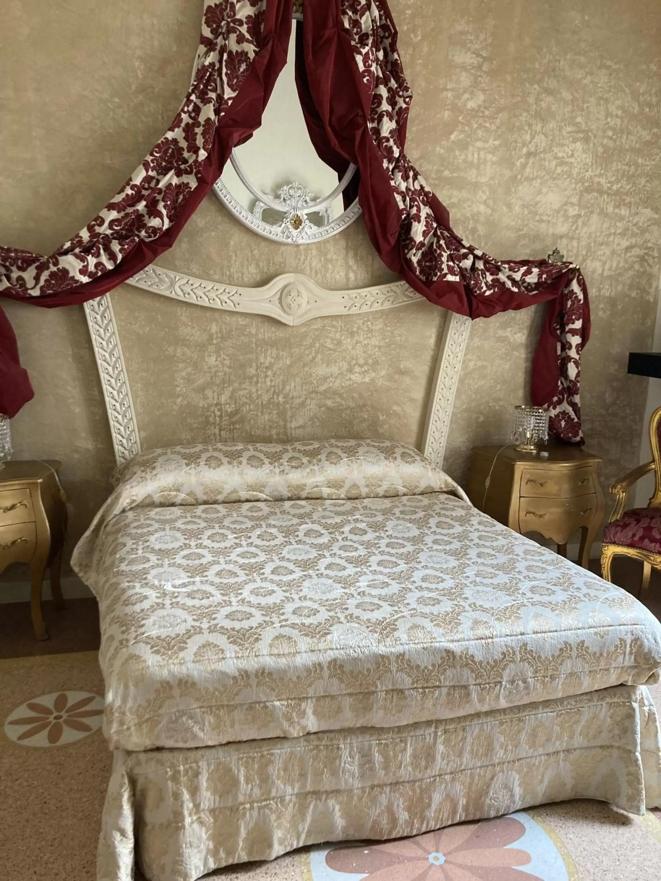 Bed in Palazzo Gallo Resort