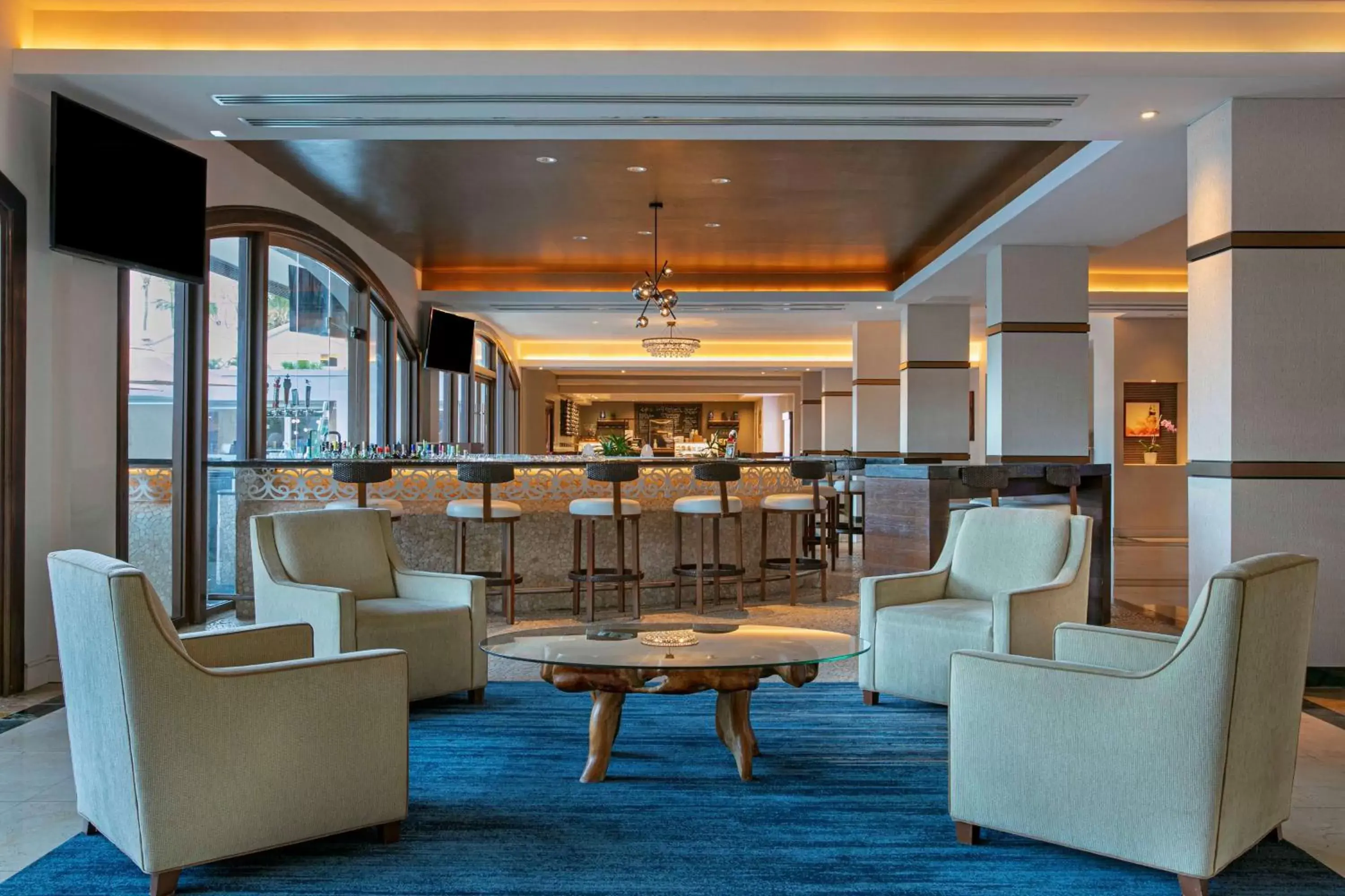 Lobby or reception, Lounge/Bar in The Royal Sonesta San Juan