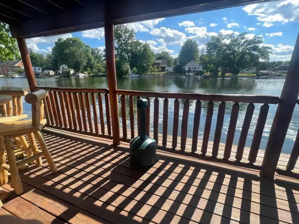 Balcony/Terrace in Olde Mill Inn of Clarkston