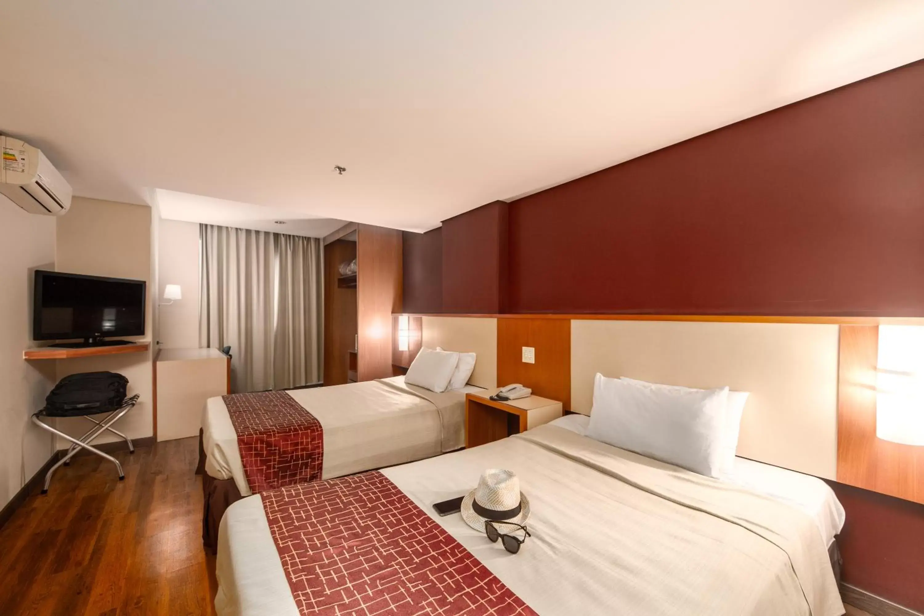 Bed in Rede Andrade CWB Bed in Rede Andrade CWB