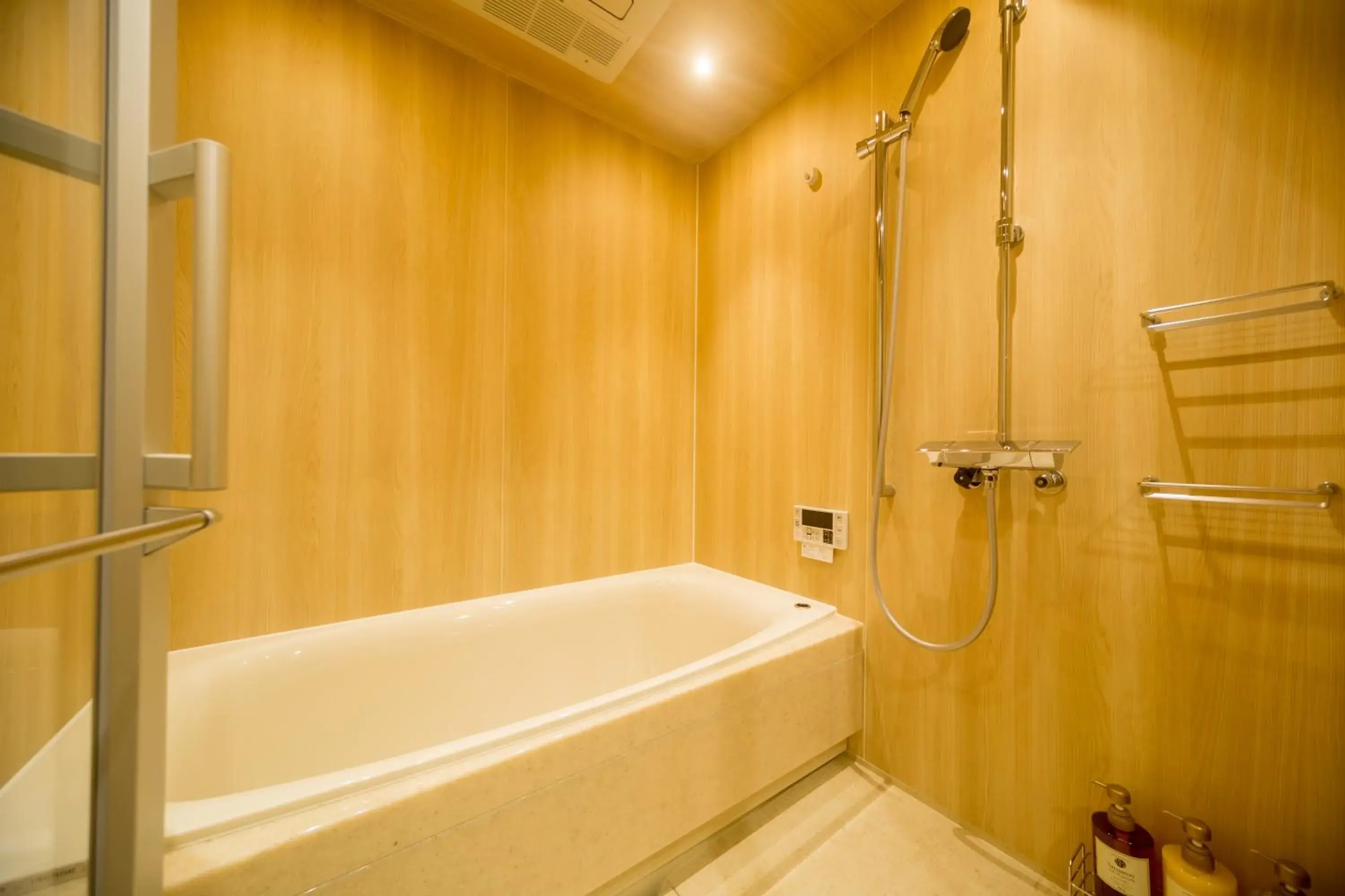 Shower, Bathroom in RESI STAY NISHIKI