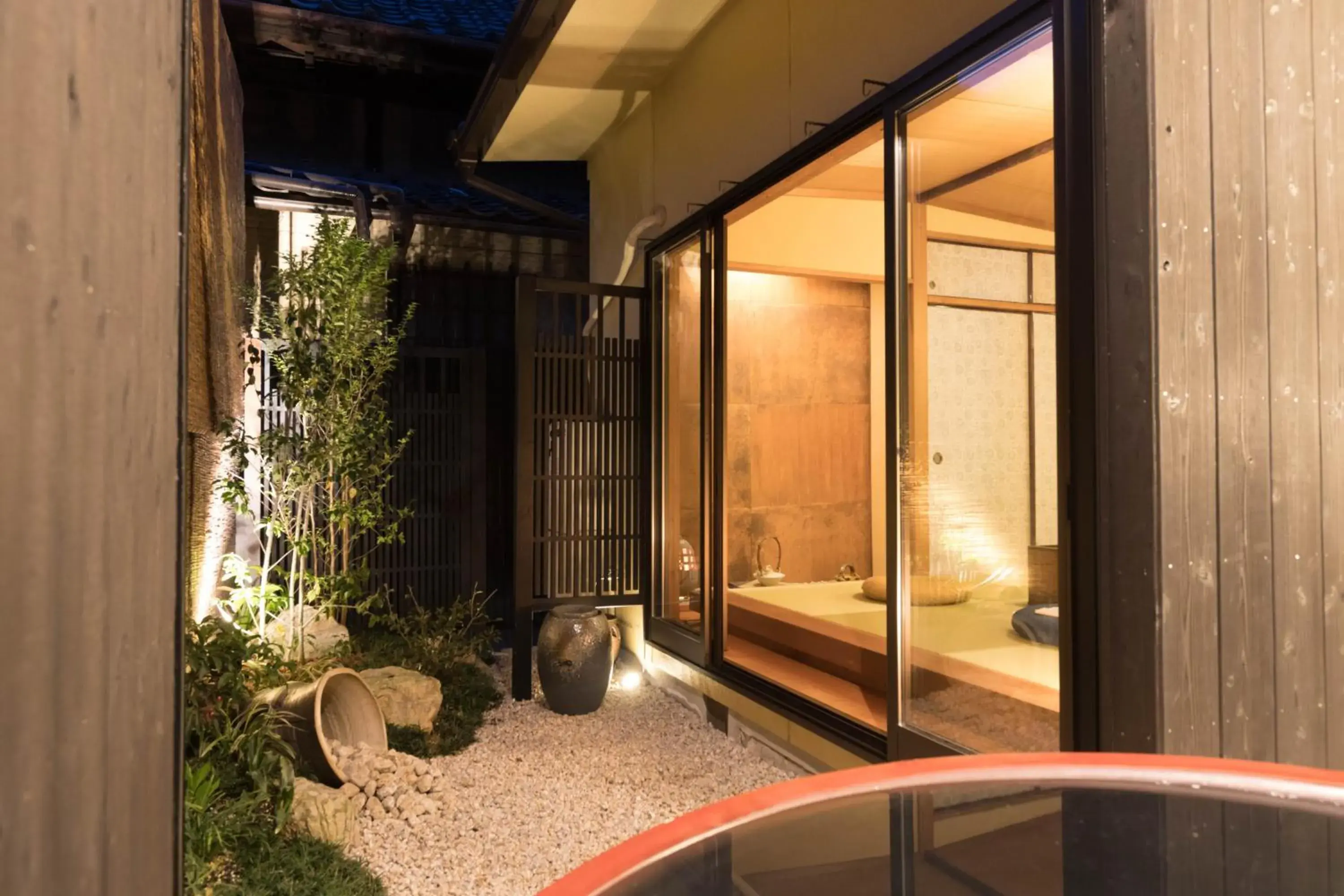 Open Air Bath in Kiraku Kyoto Higashiyama
