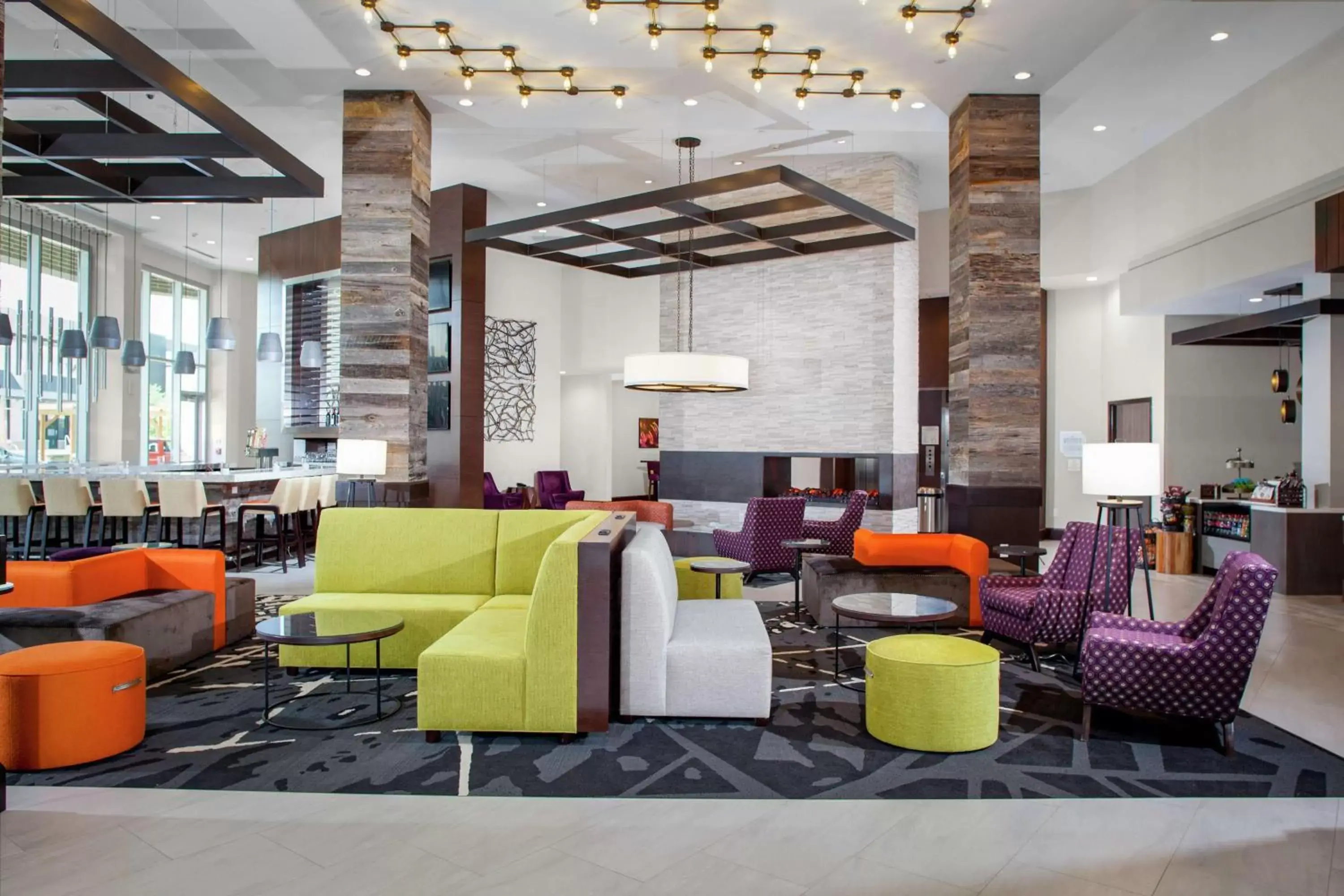 Lobby or reception, Lounge/Bar in Hilton Garden Inn Charlotte Waverly
