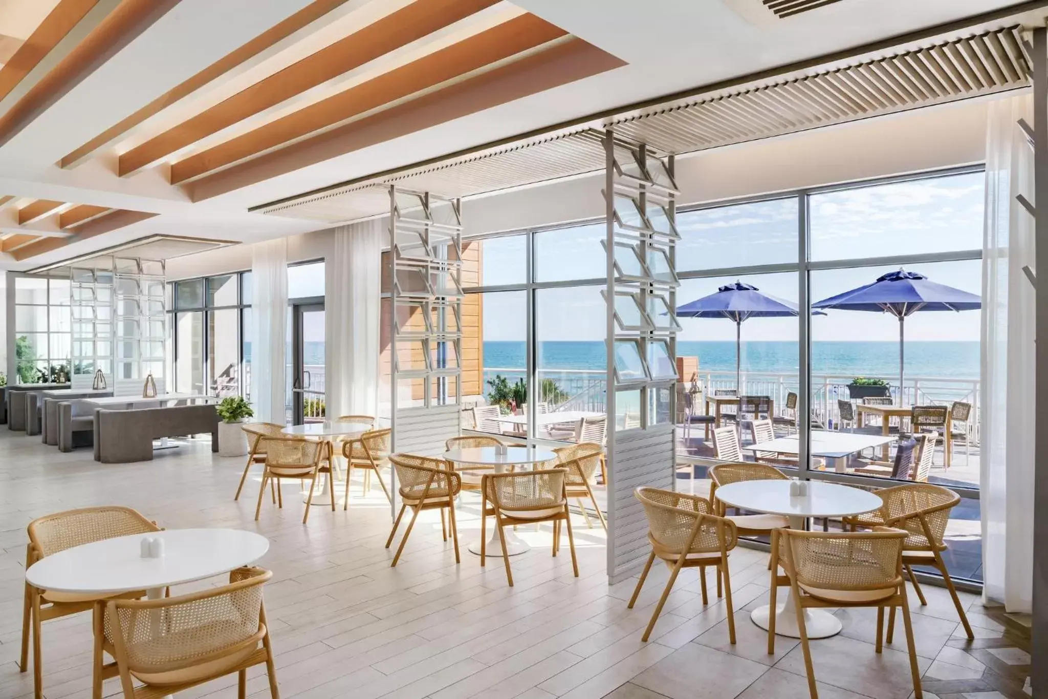 Restaurant/Places to Eat in Holiday Inn Resort Lumina on Wrightsville Beach, an IHG Hotel