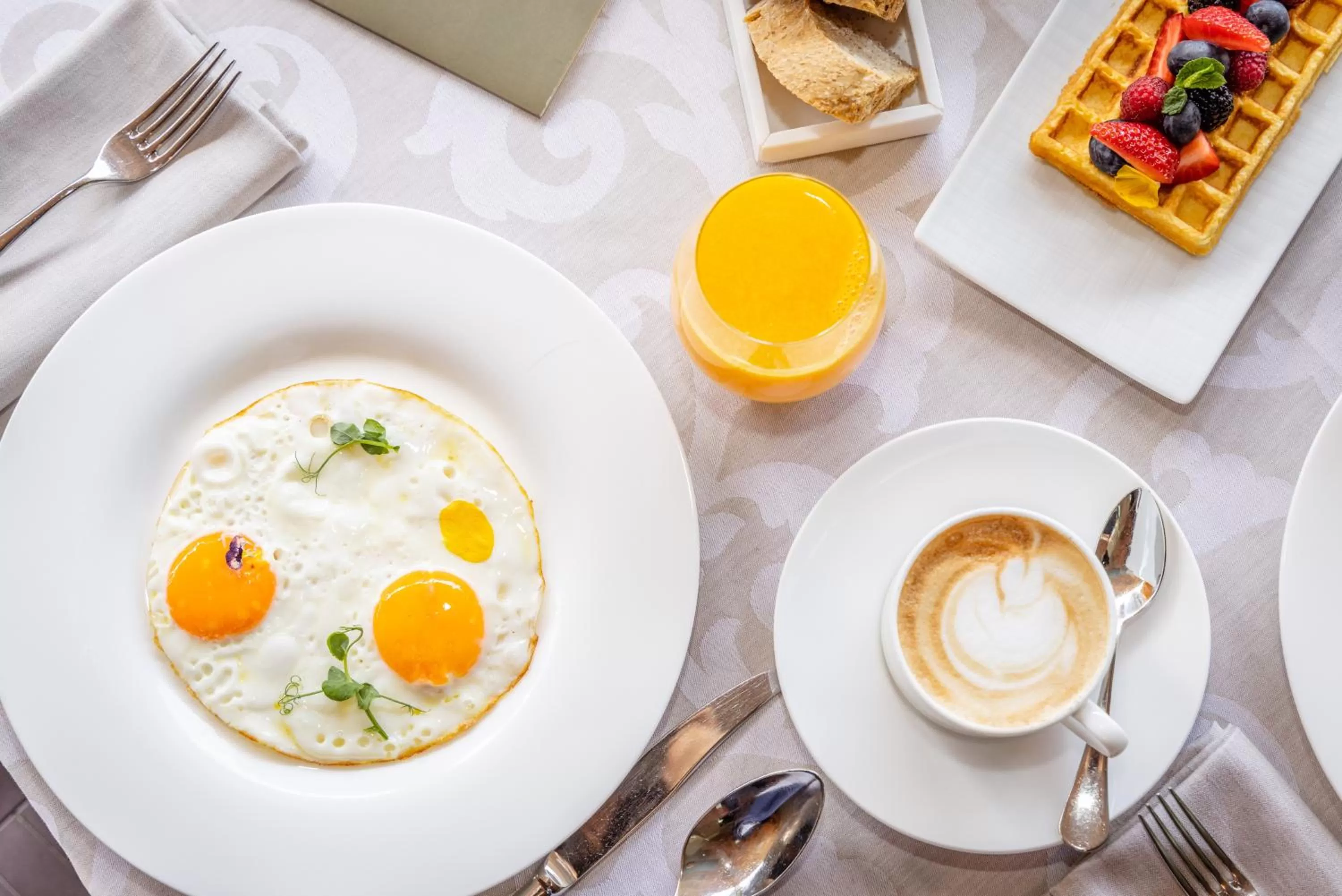 Breakfast in Lido Palace - The Leading Hotels of the World