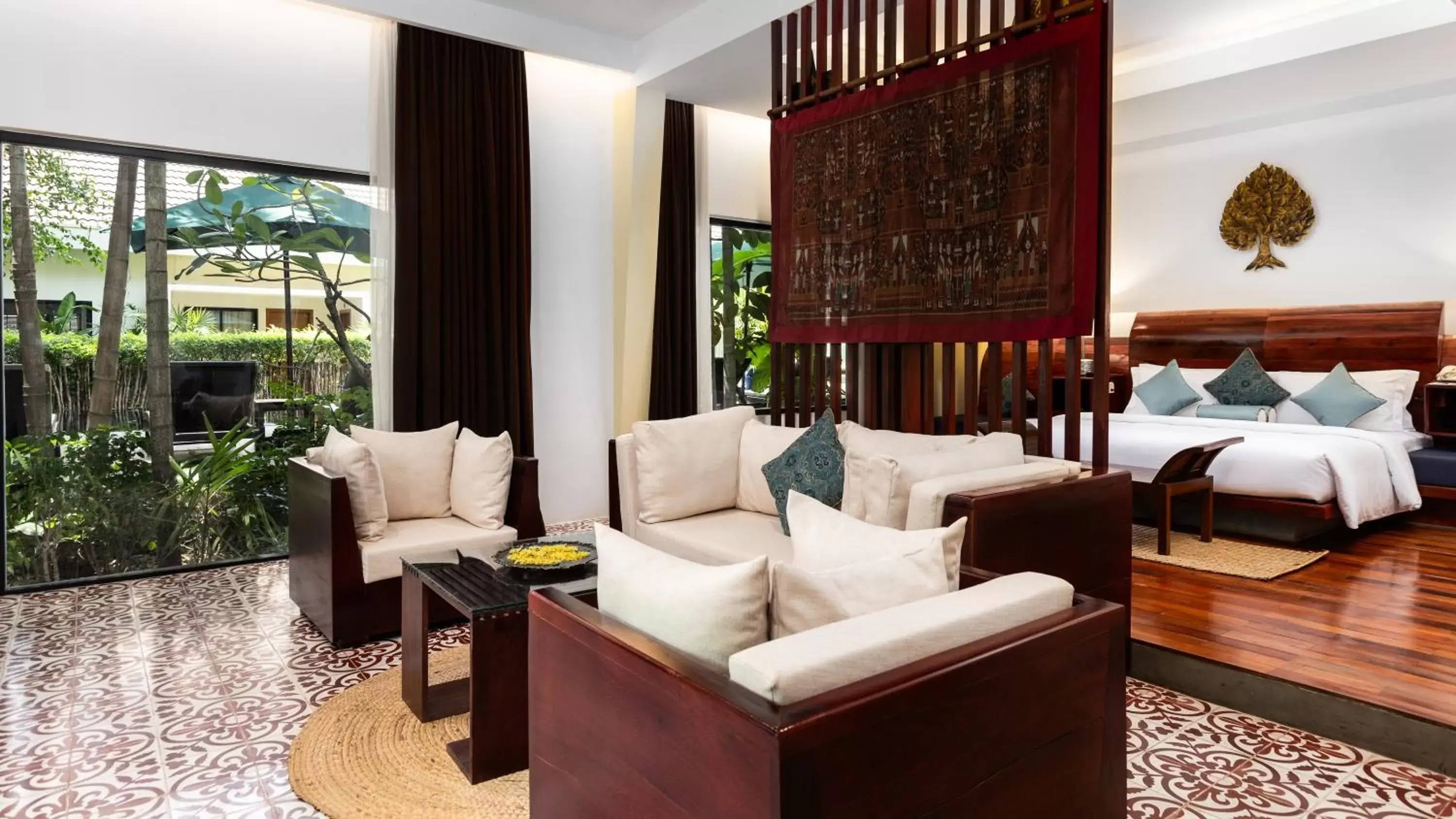 Living room, Seating Area in Lynnaya Urban River Resort