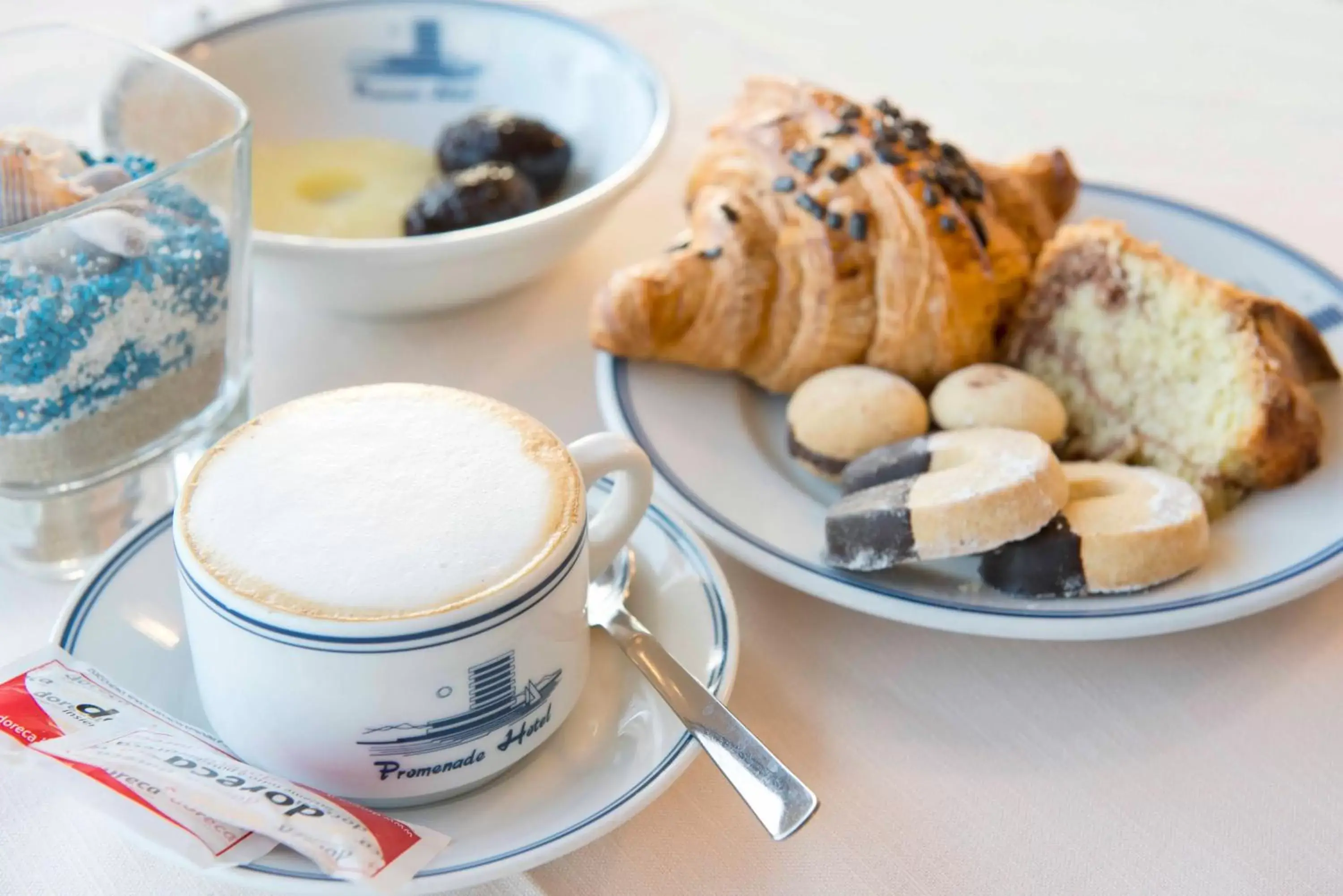 Continental breakfast in Hotel Promenade