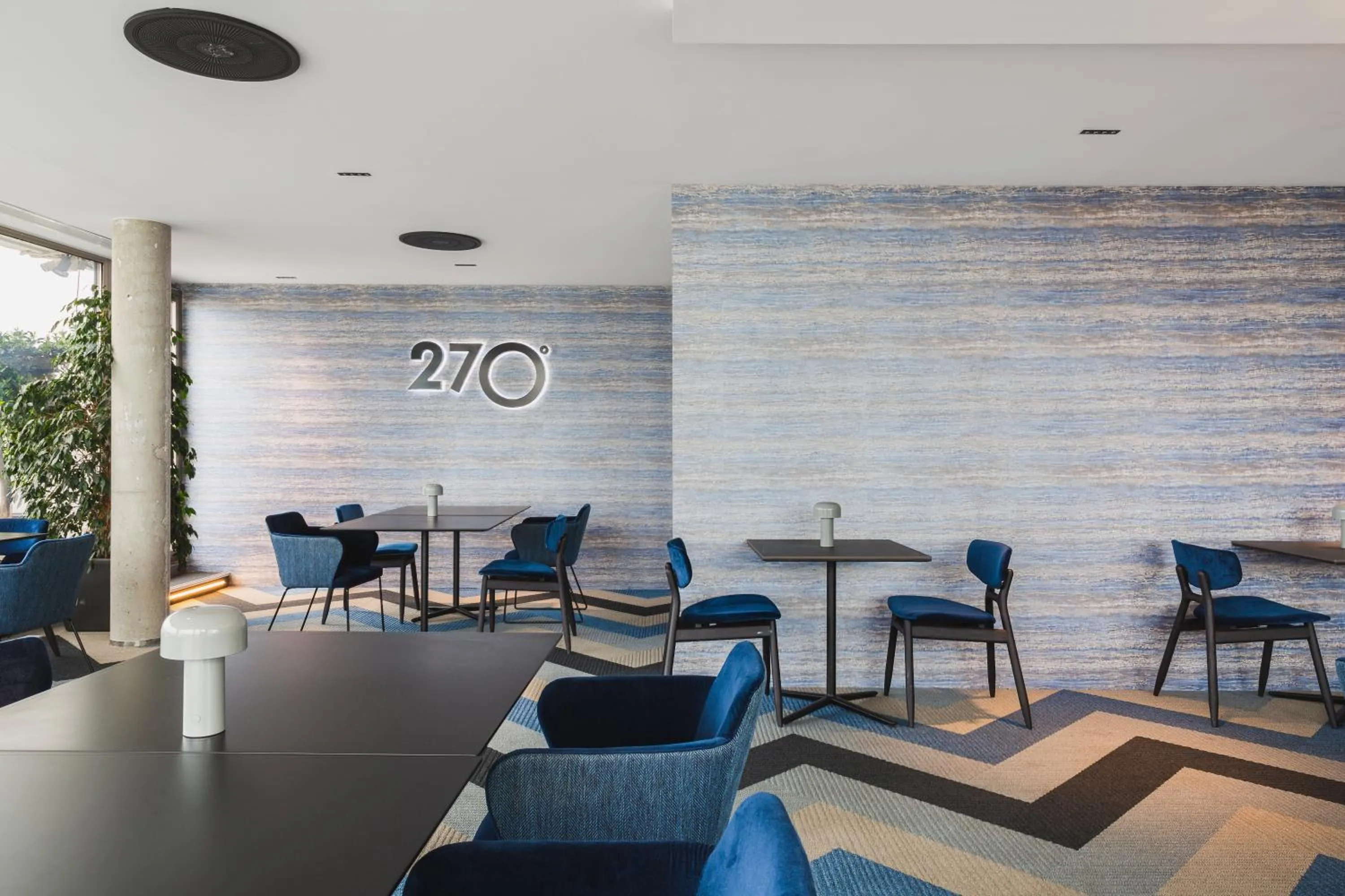 Restaurant/places to eat in Barceló Valencia