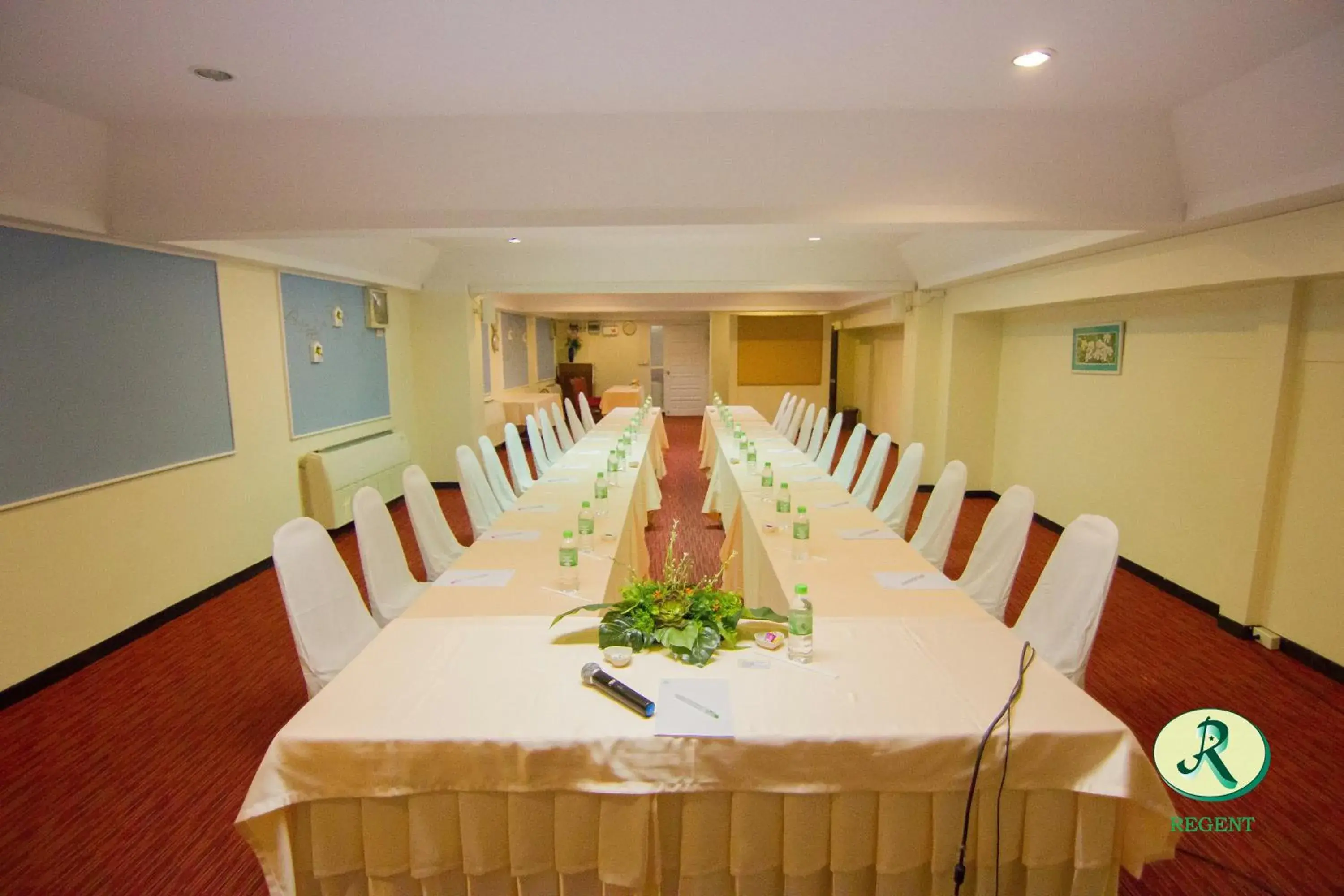 Banquet/Function facilities in Regent Ramkhamhaeng 22
