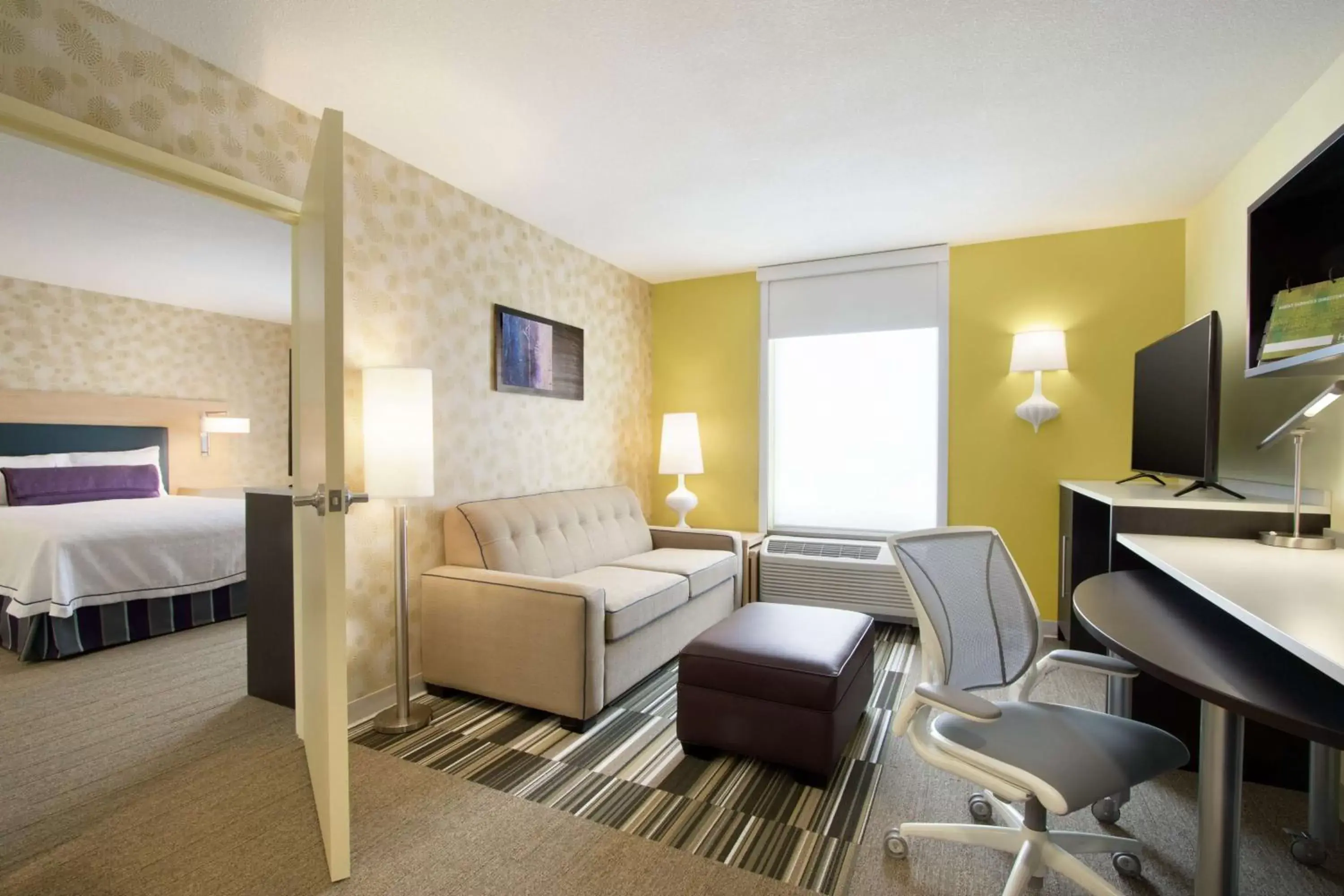 Bedroom, Bed in Home2 Suites by Hilton Fort St. John