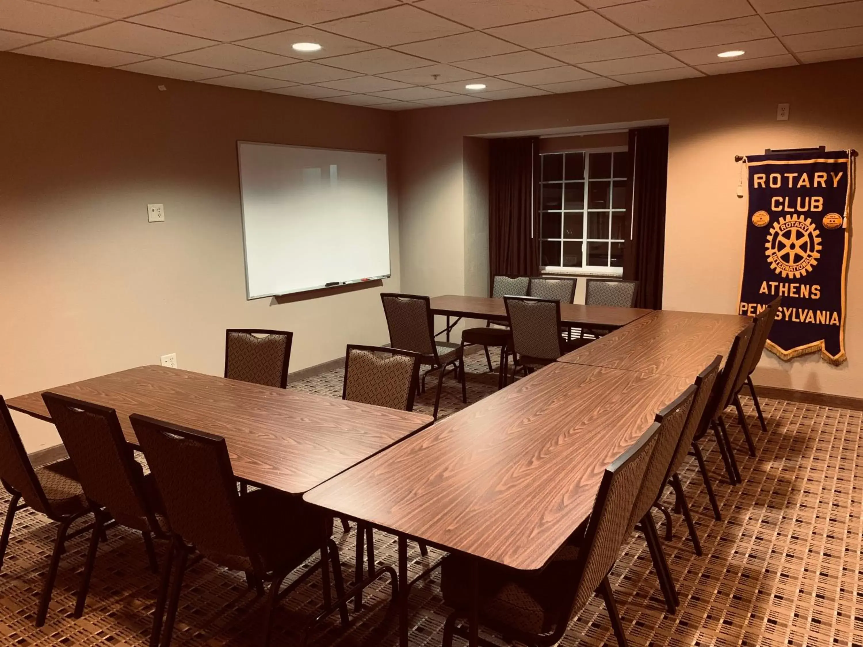 Meeting/conference room in Microtel Inn & Suites-Sayre, PA