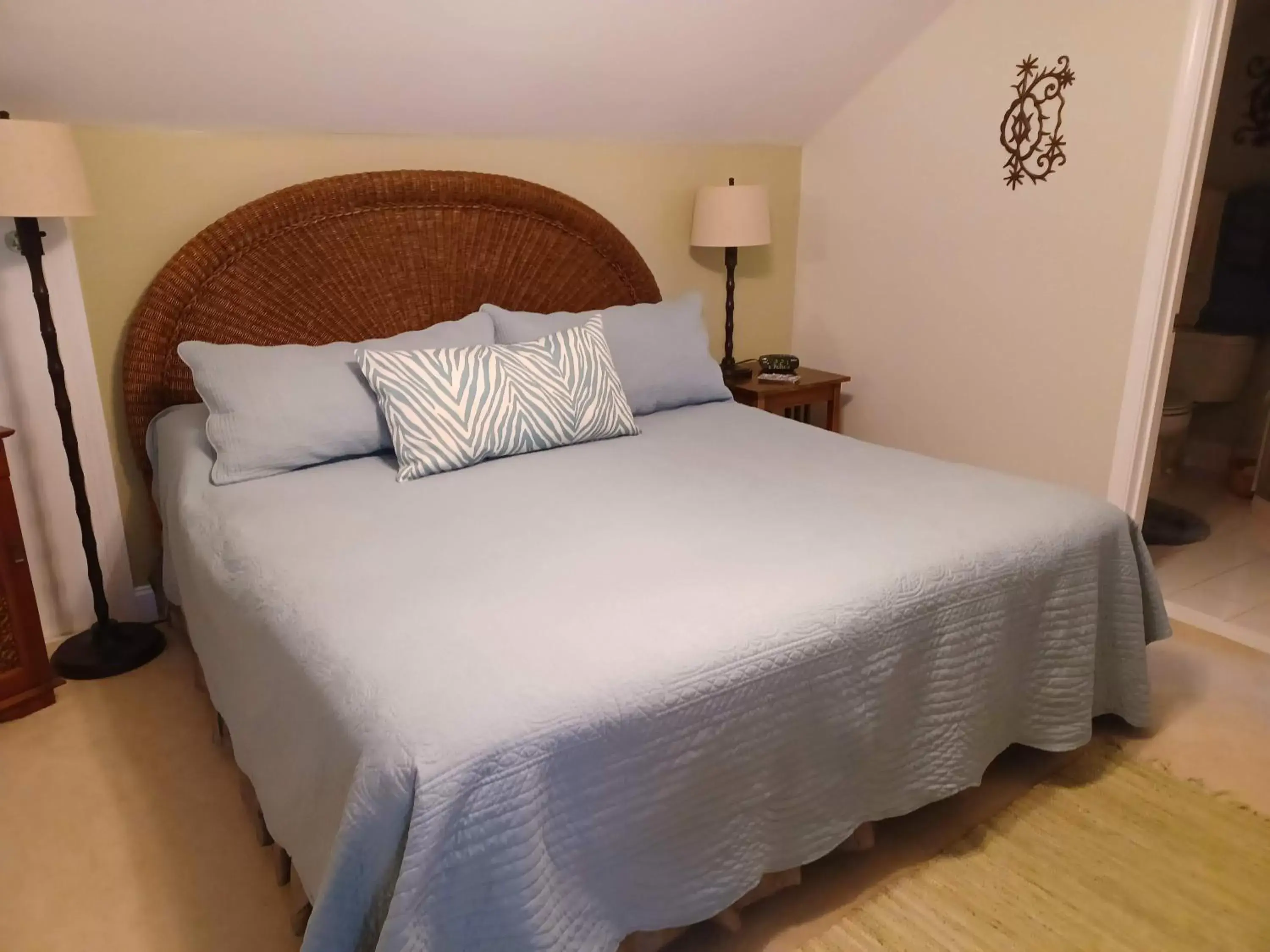 Bedroom, Bed in The Inn on Bath Creek