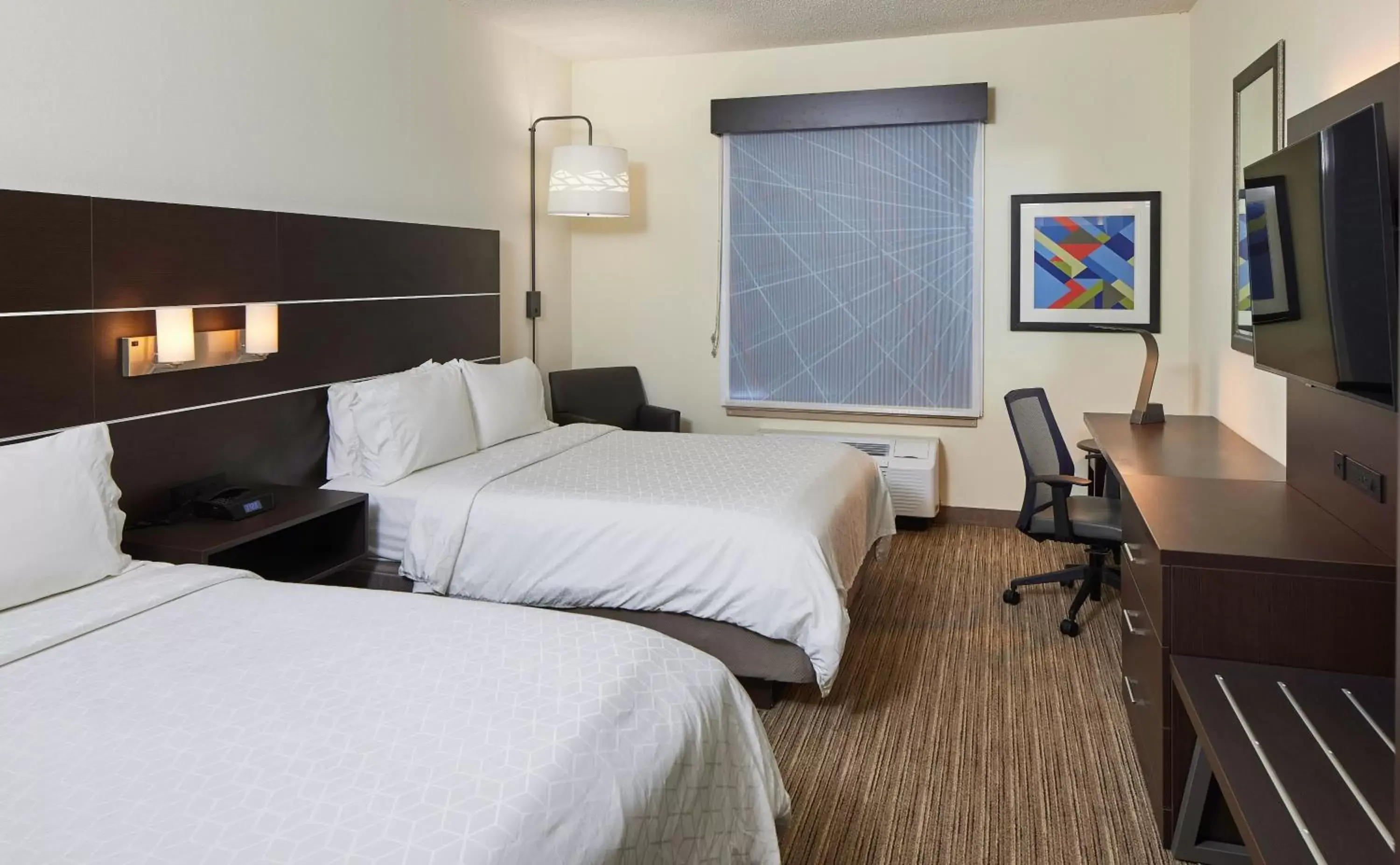 Bed in Holiday Inn Express Hotel & Suites- Gadsden, an IHG Hotel