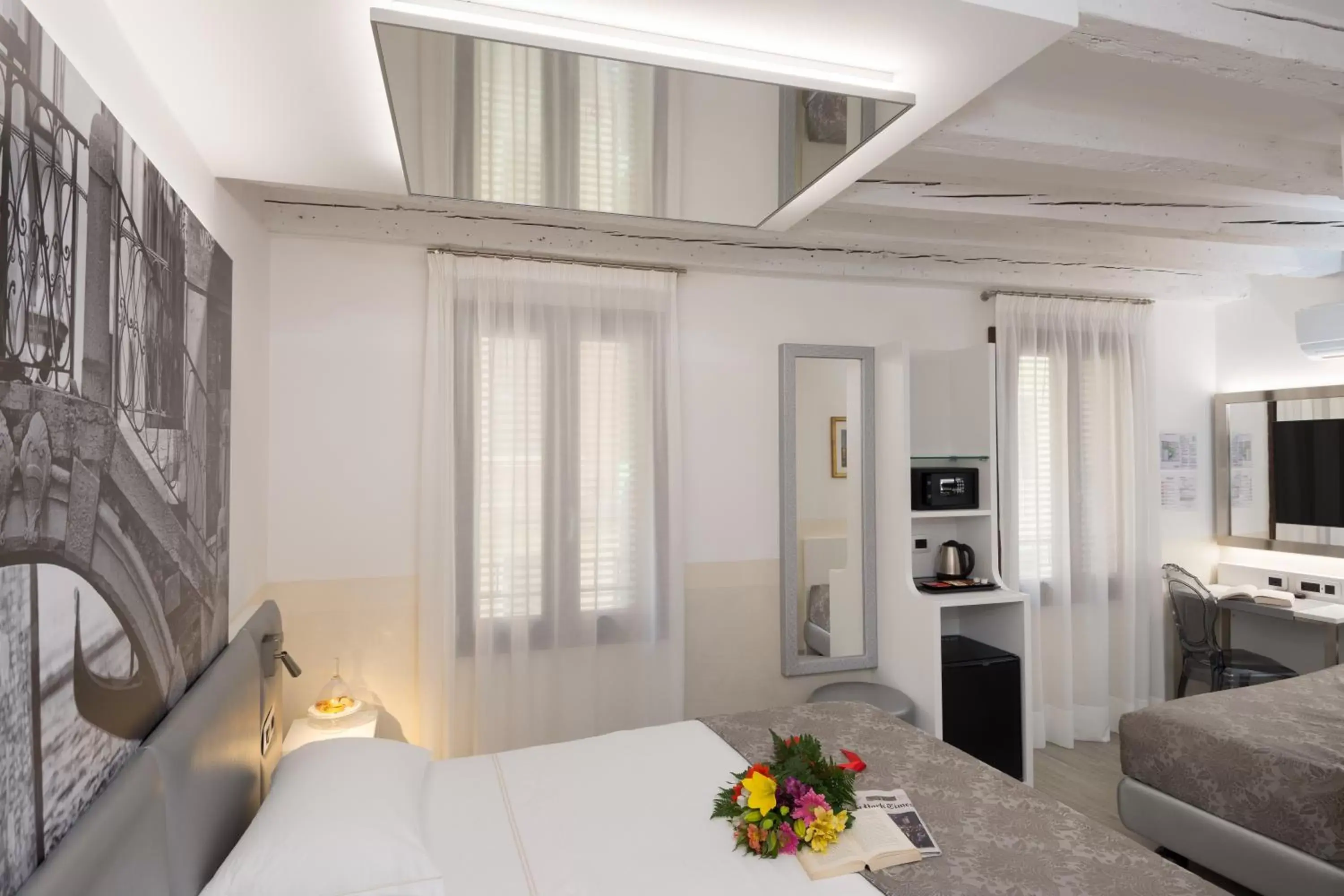 Photo of the whole room in UNAHOTELS Ala Venezia-Adults 16