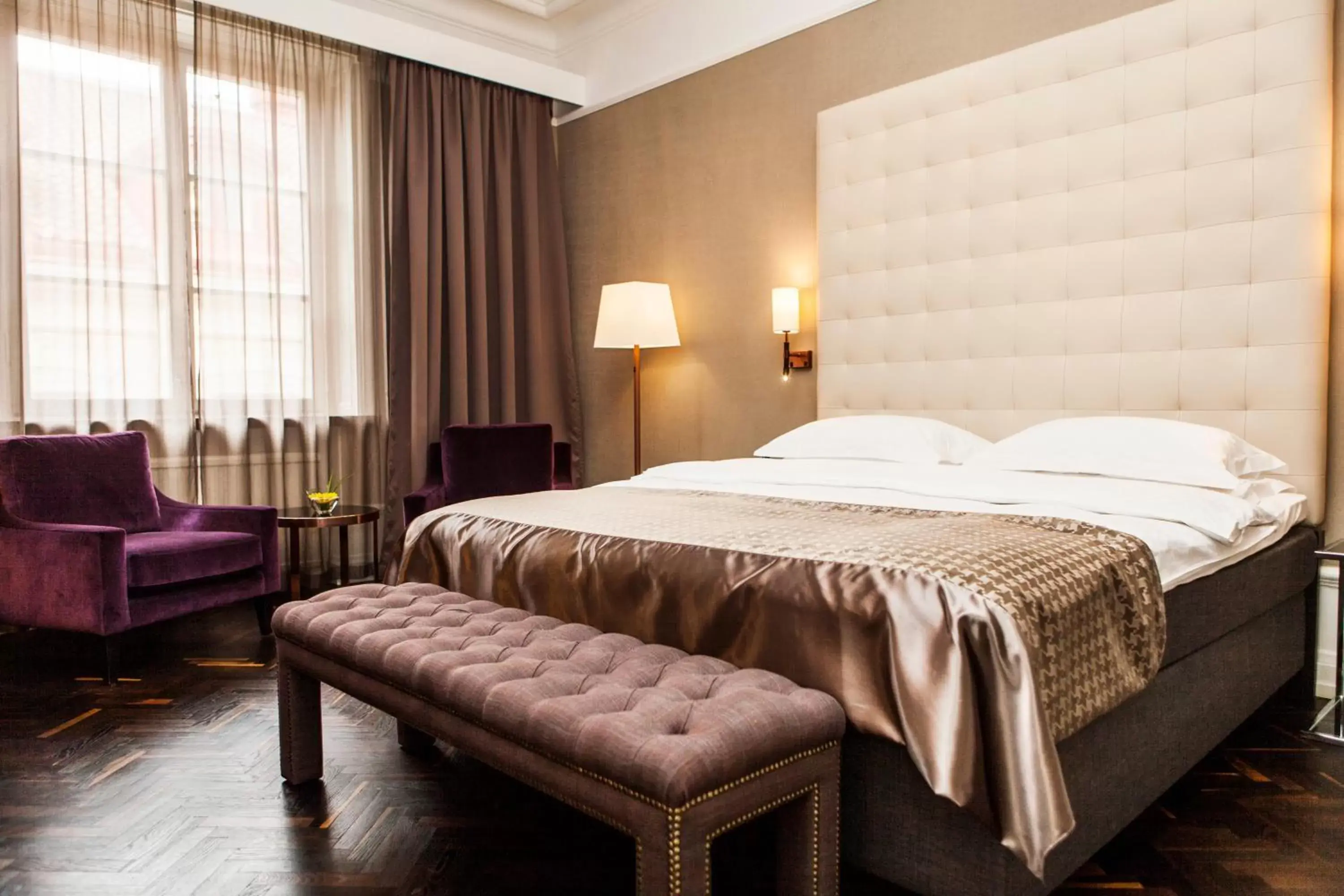 Superior Double Room in Elite Plaza Hotel Superior Double Room in Elite Plaza Hotel