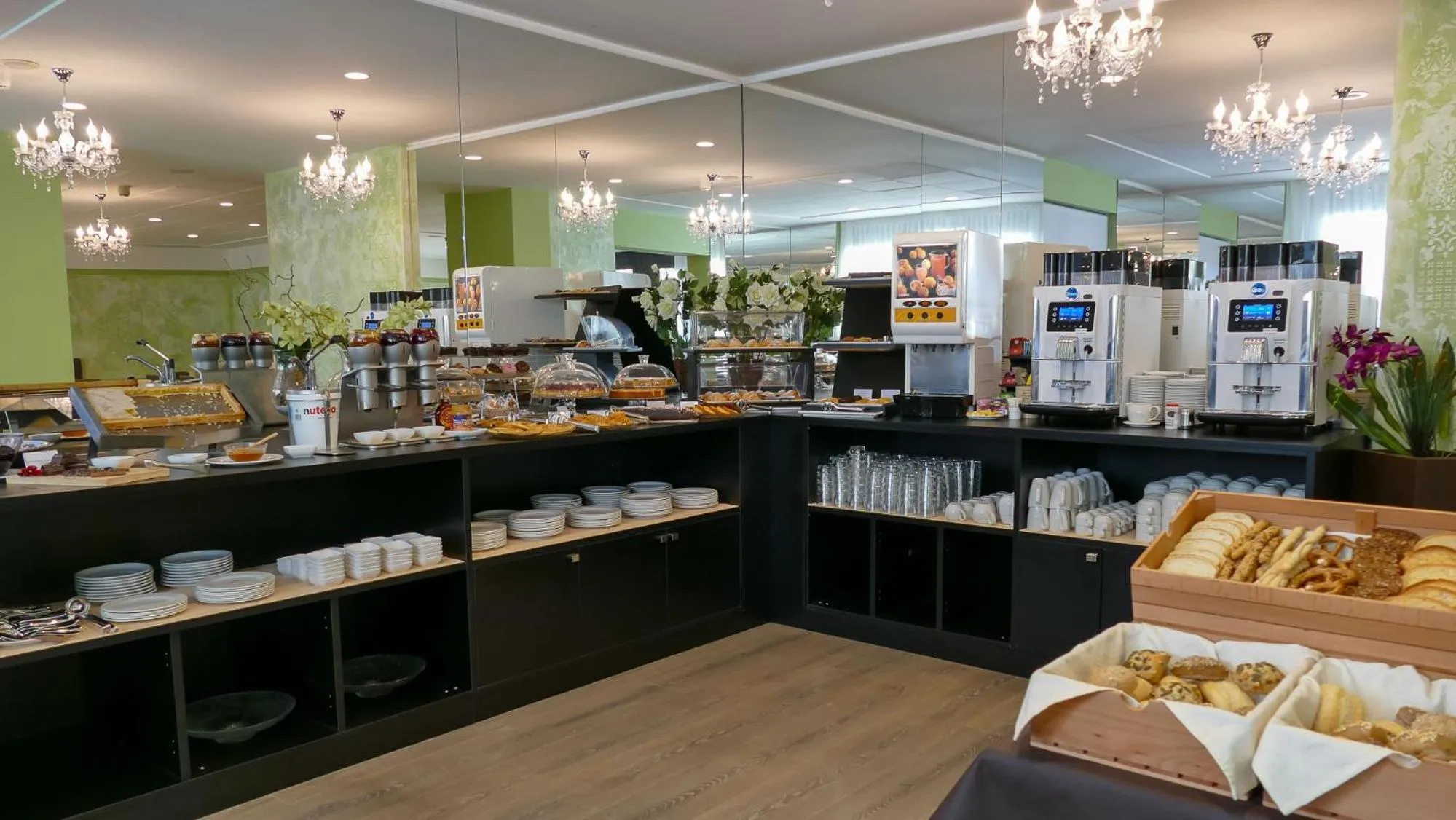 Food and drinks in Hotel Puccini