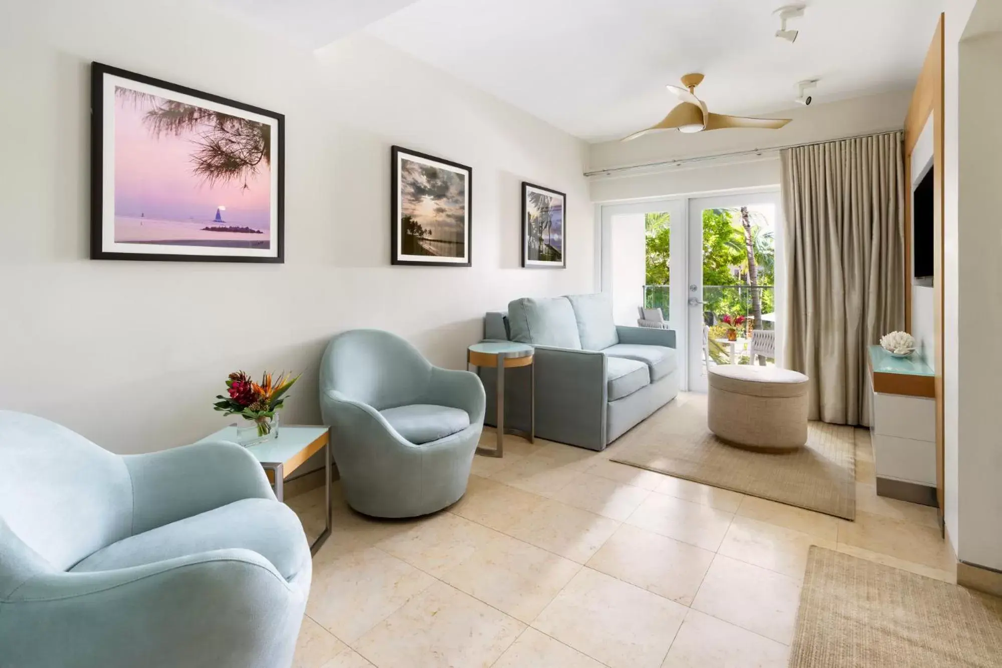 Living room, Seating Area in Santa Maria Suites Resort