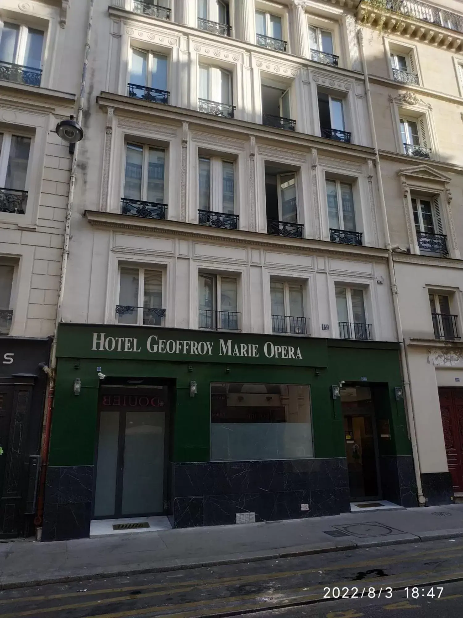 Facade/entrance, Property Building in Hotel Geoffroy Marie Opéra