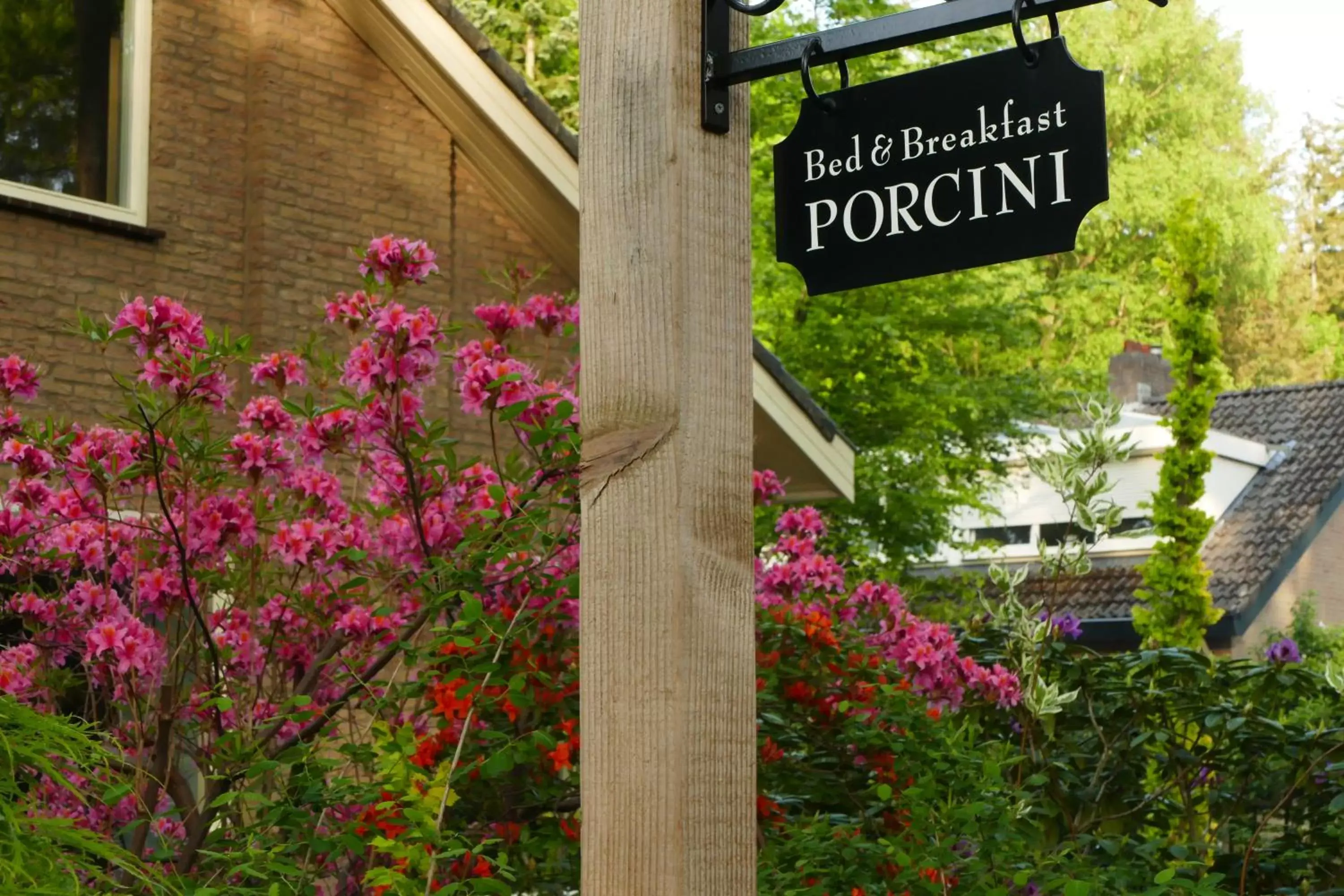 Facade/entrance, Property Logo/Sign in B&B Porcini