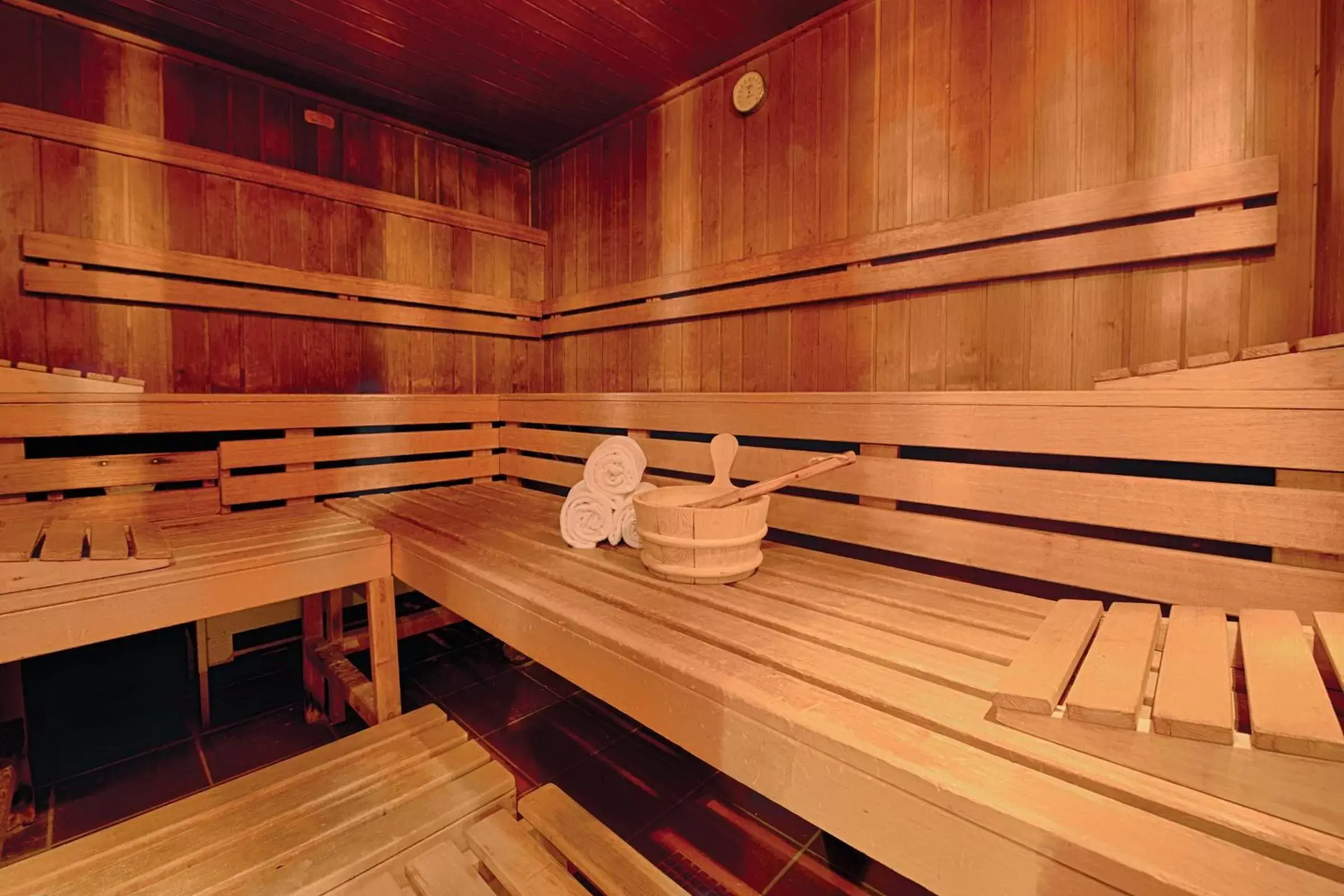 Sauna in Leonardo Hotel Mannheim-Ladenburg