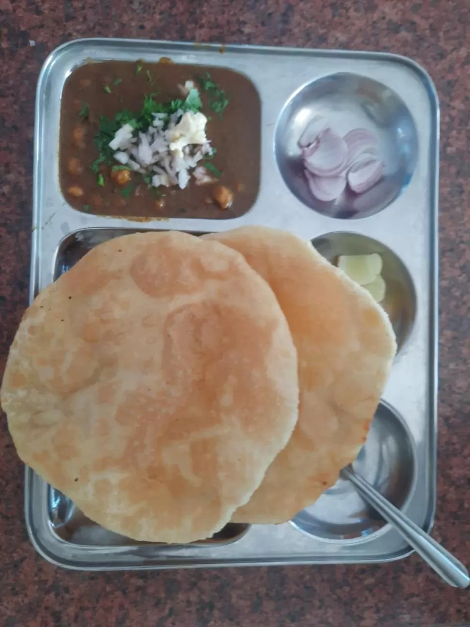 Hotel Nisarg Lodging And Restaurant