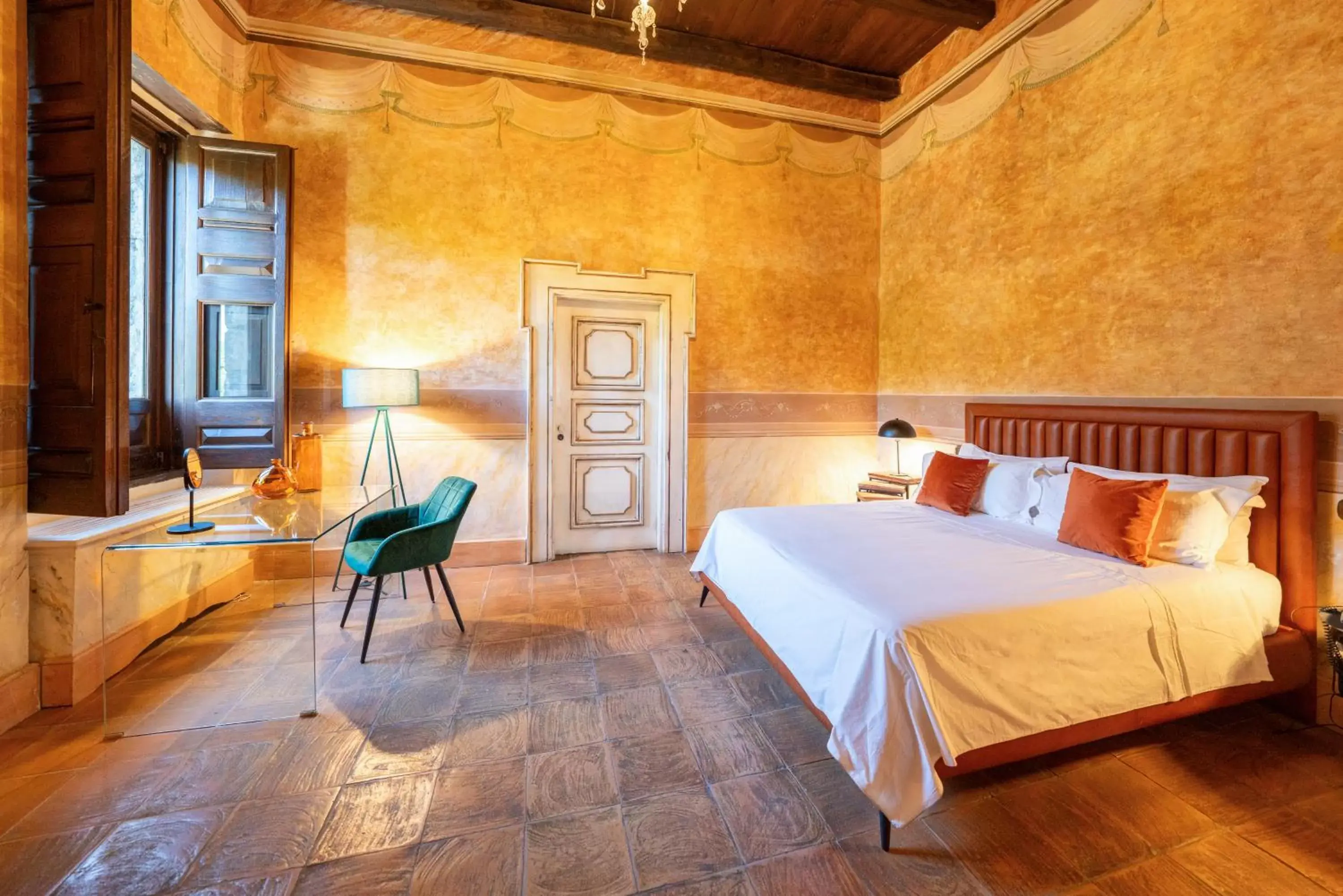 Bedroom in Castello di Limatola
