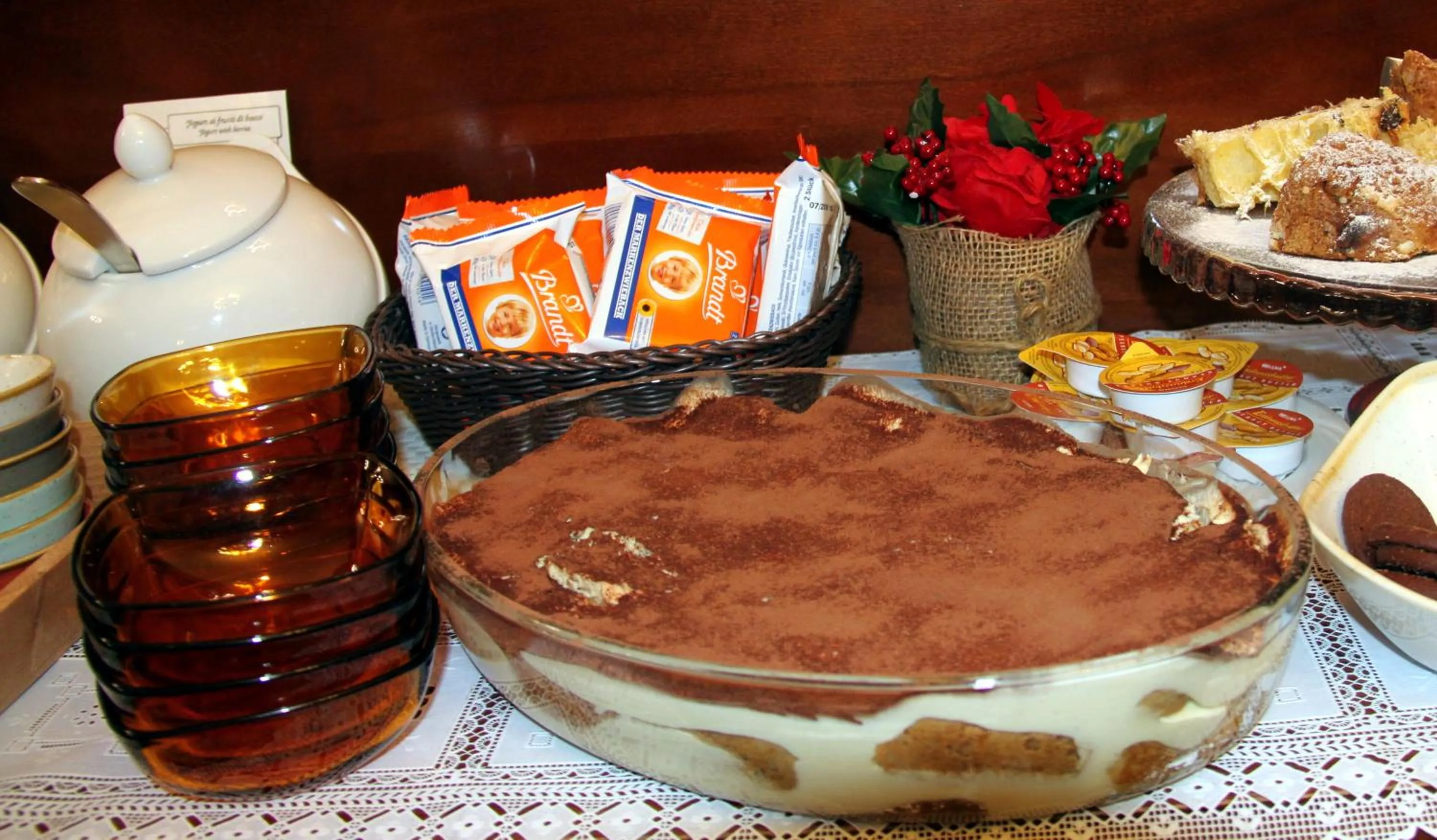 Buffet breakfast in Hotel Città Dei Mille