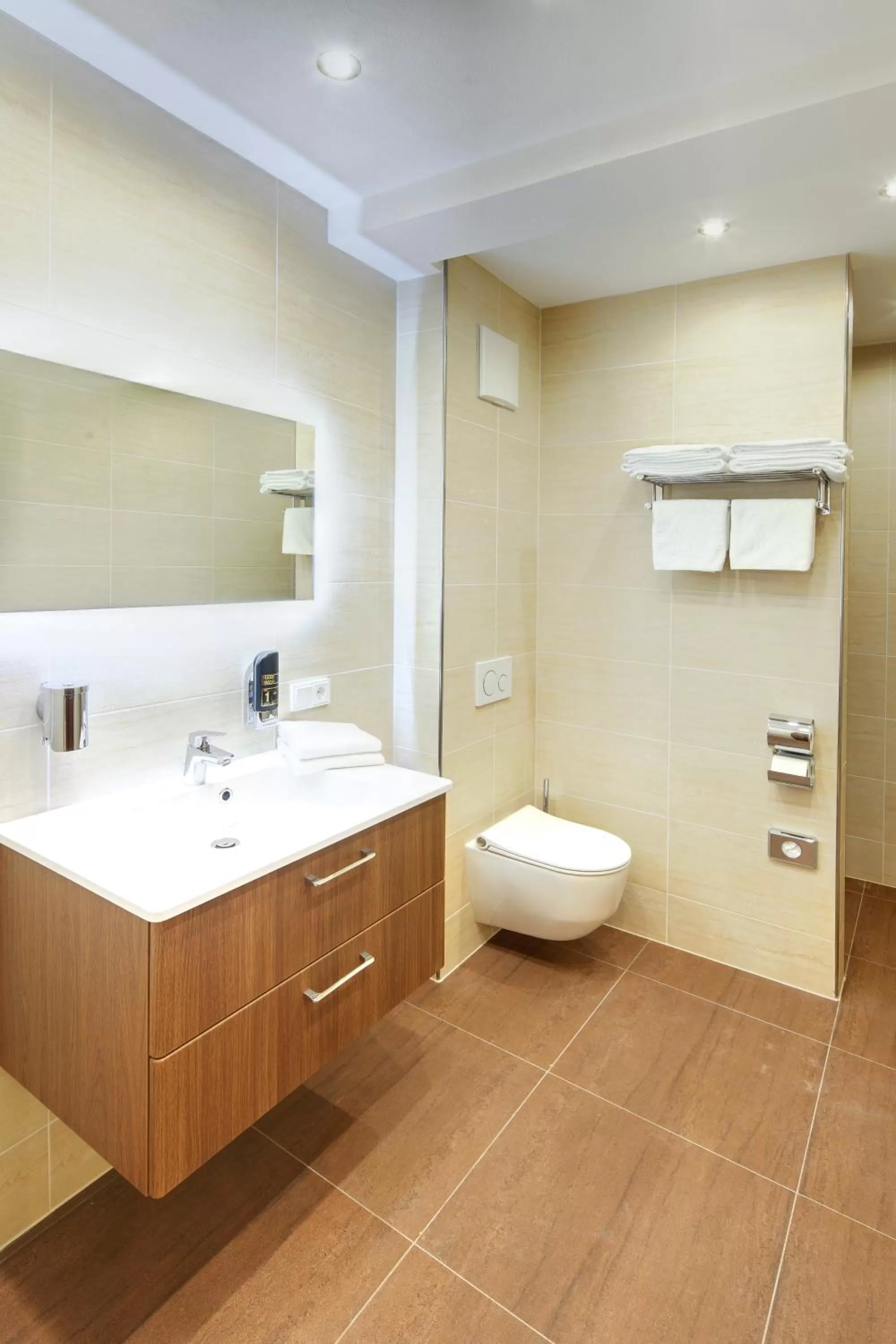 Shower in Hotel Füssen