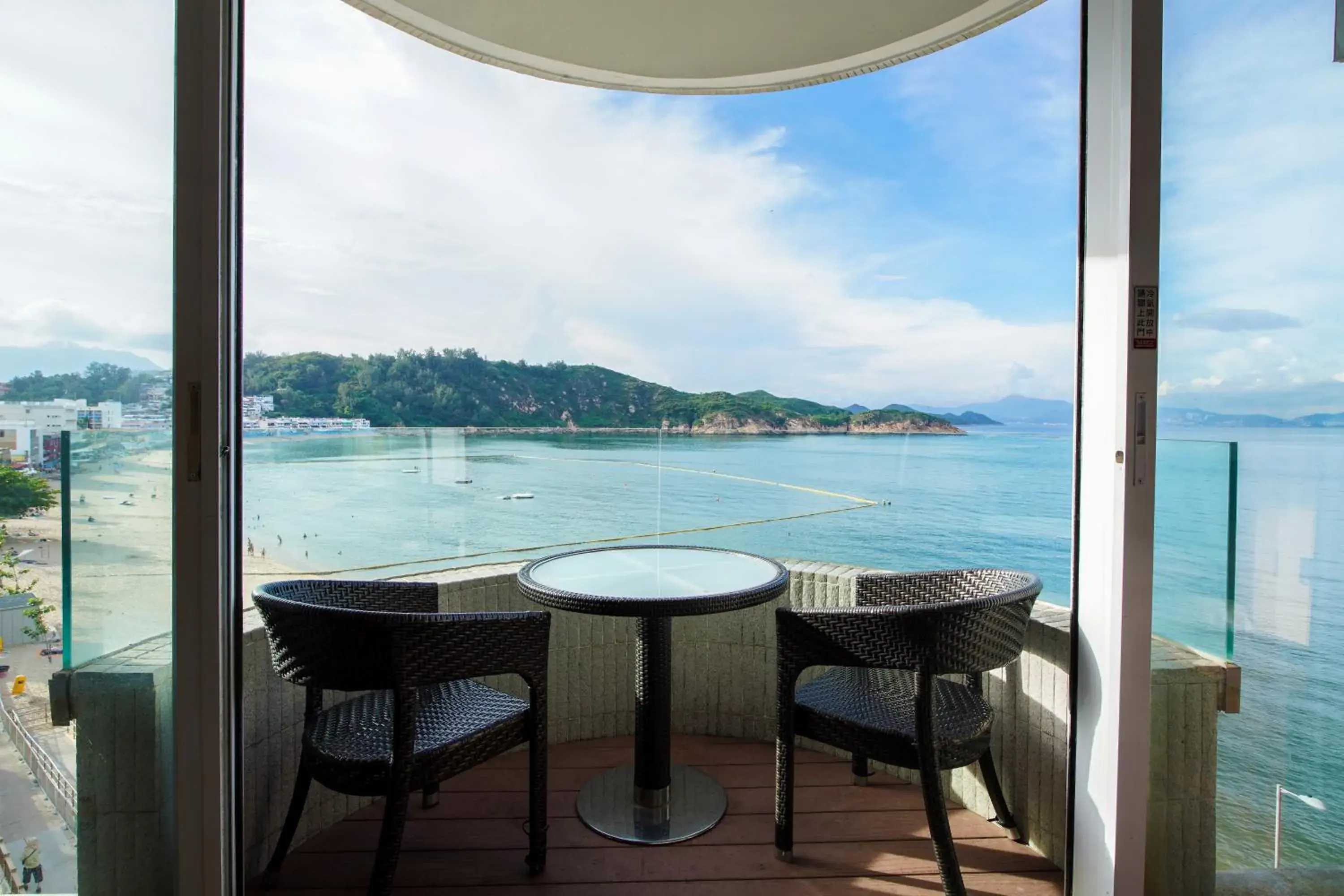 Natural landscape, Balcony/Terrace in Warwick Hotel Cheung Chau