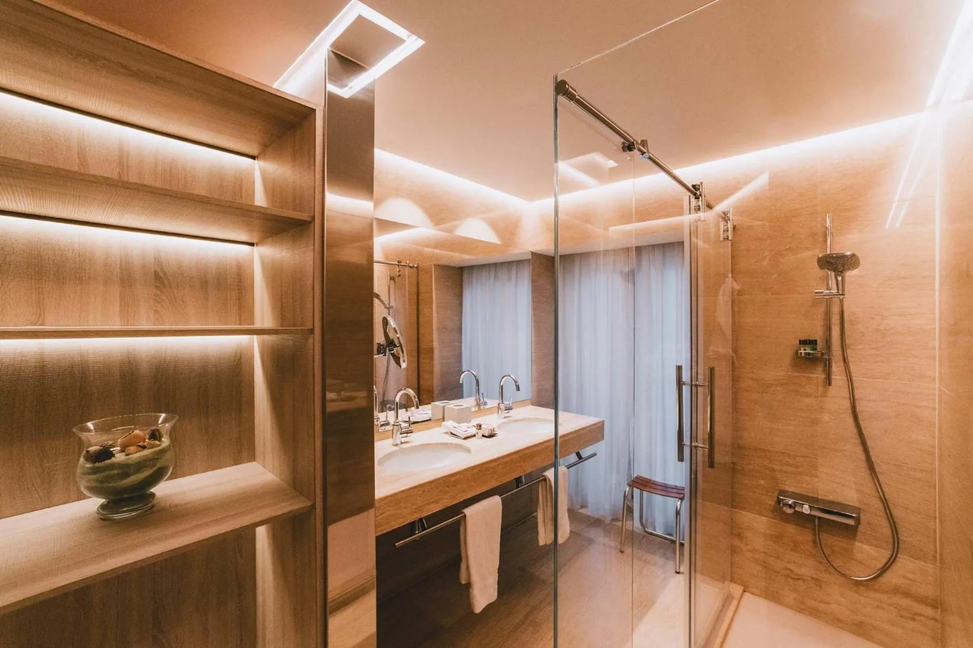 Bathroom in Preciados