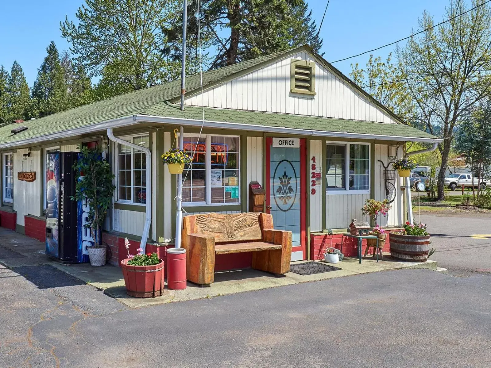 Facade/entrance, Property Building in Arbor Inn Motel Oakridge