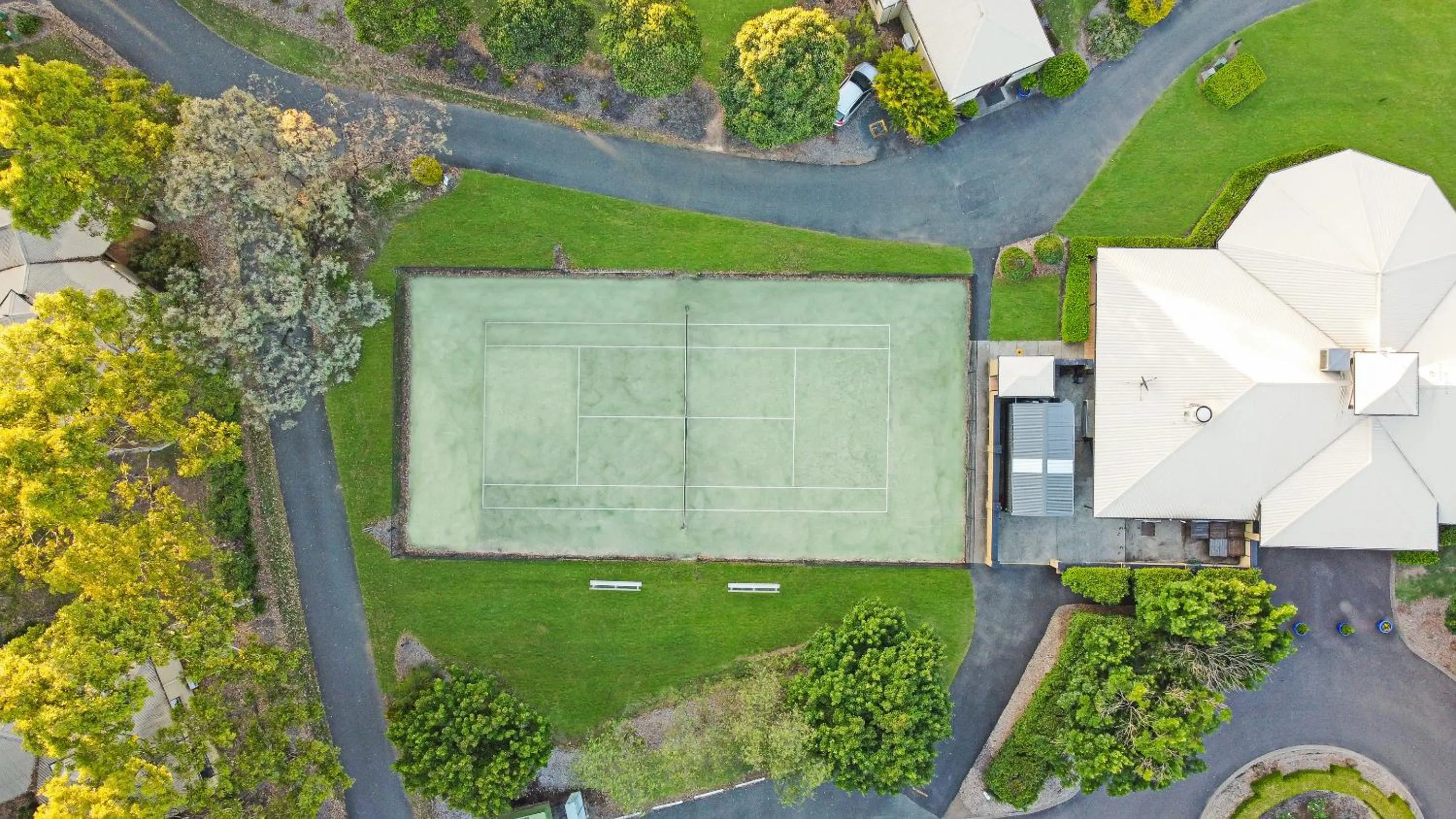 Property building in Leisure Inn Pokolbin Hill