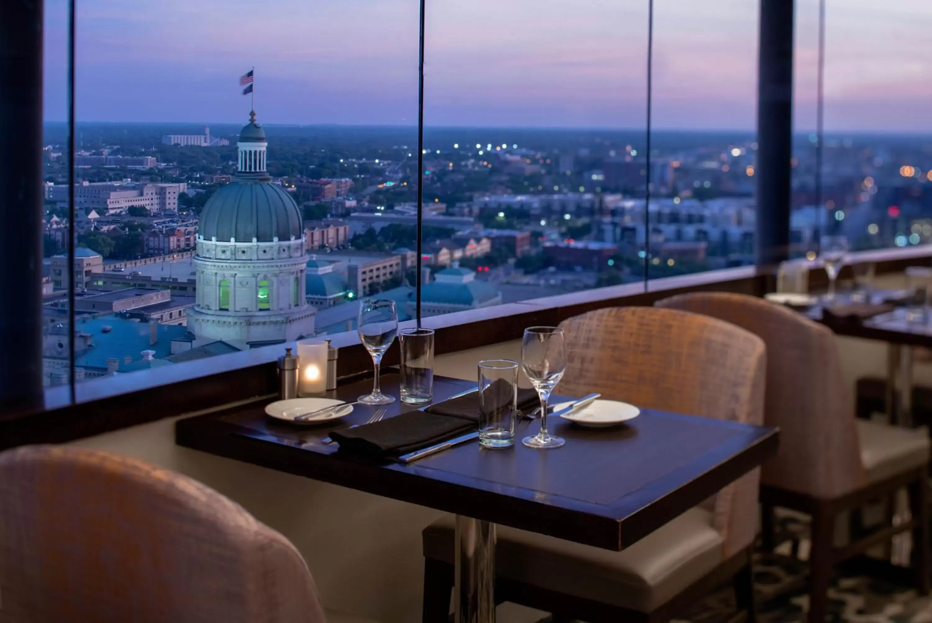 Restaurant/Places to Eat in Hyatt Regency Indianapolis at State Capitol