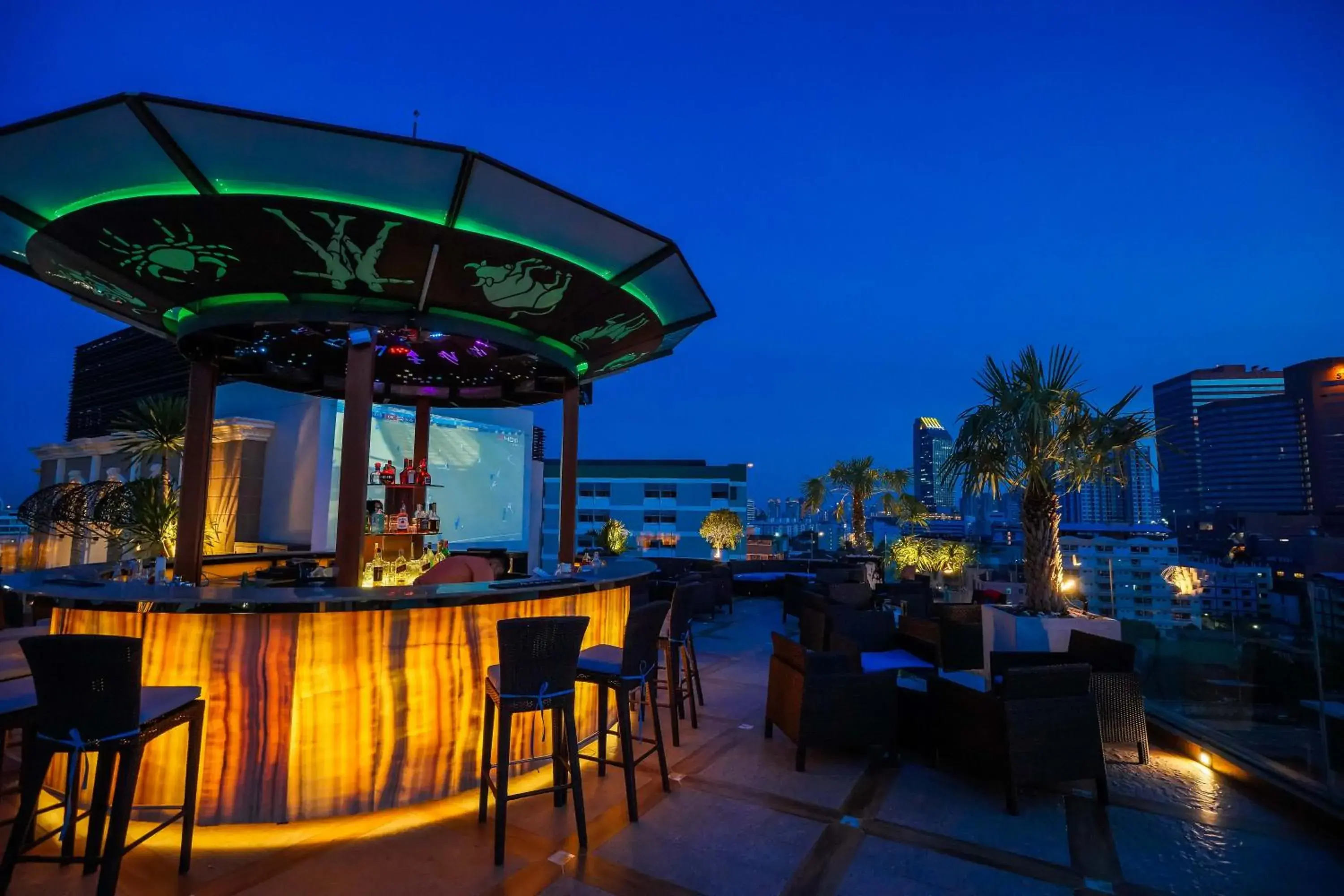 Balcony/Terrace, Restaurant/Places to Eat in Amaranta Hotel - SHA Plus
