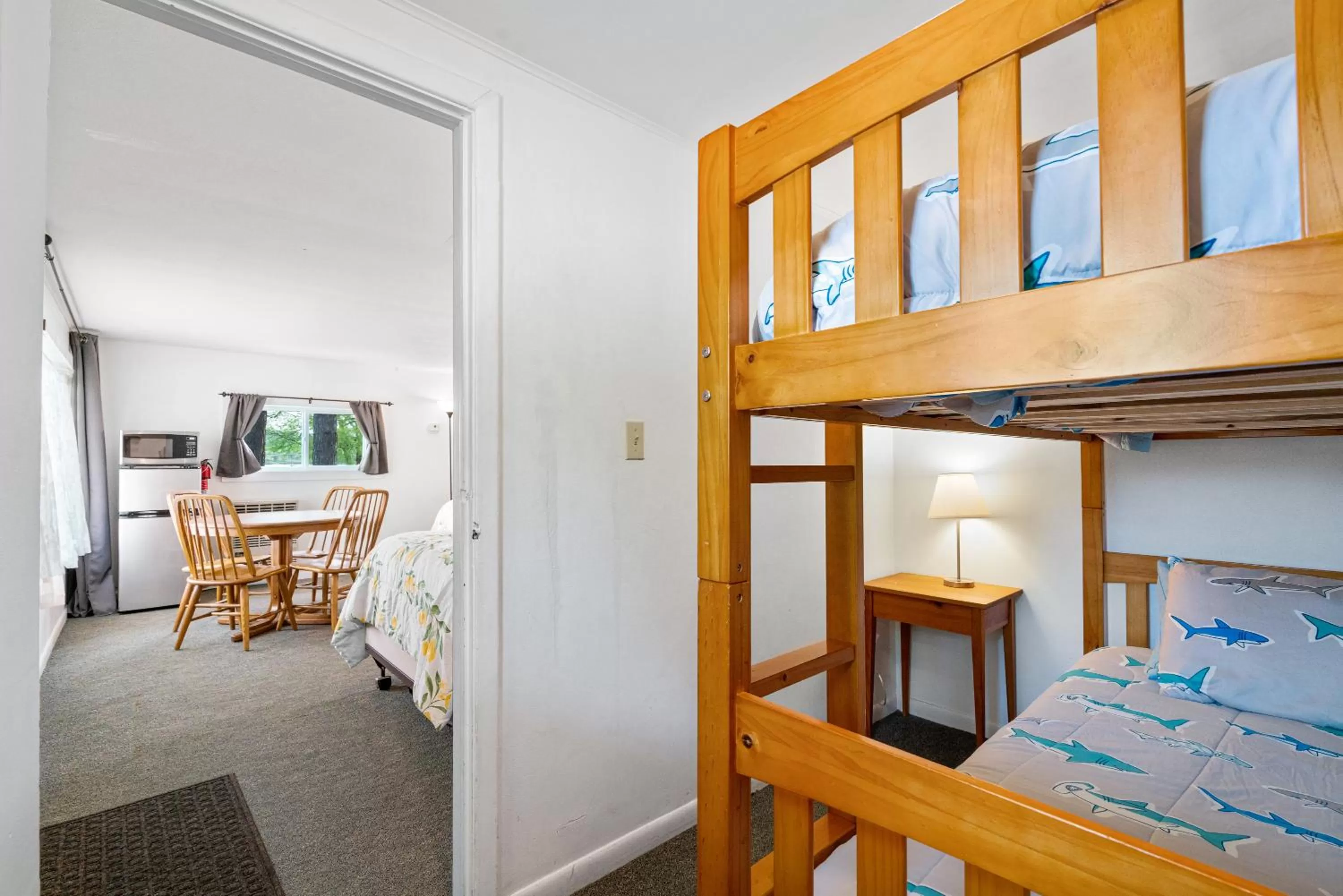 Dining area, Bunk Bed in South Arm Retreats