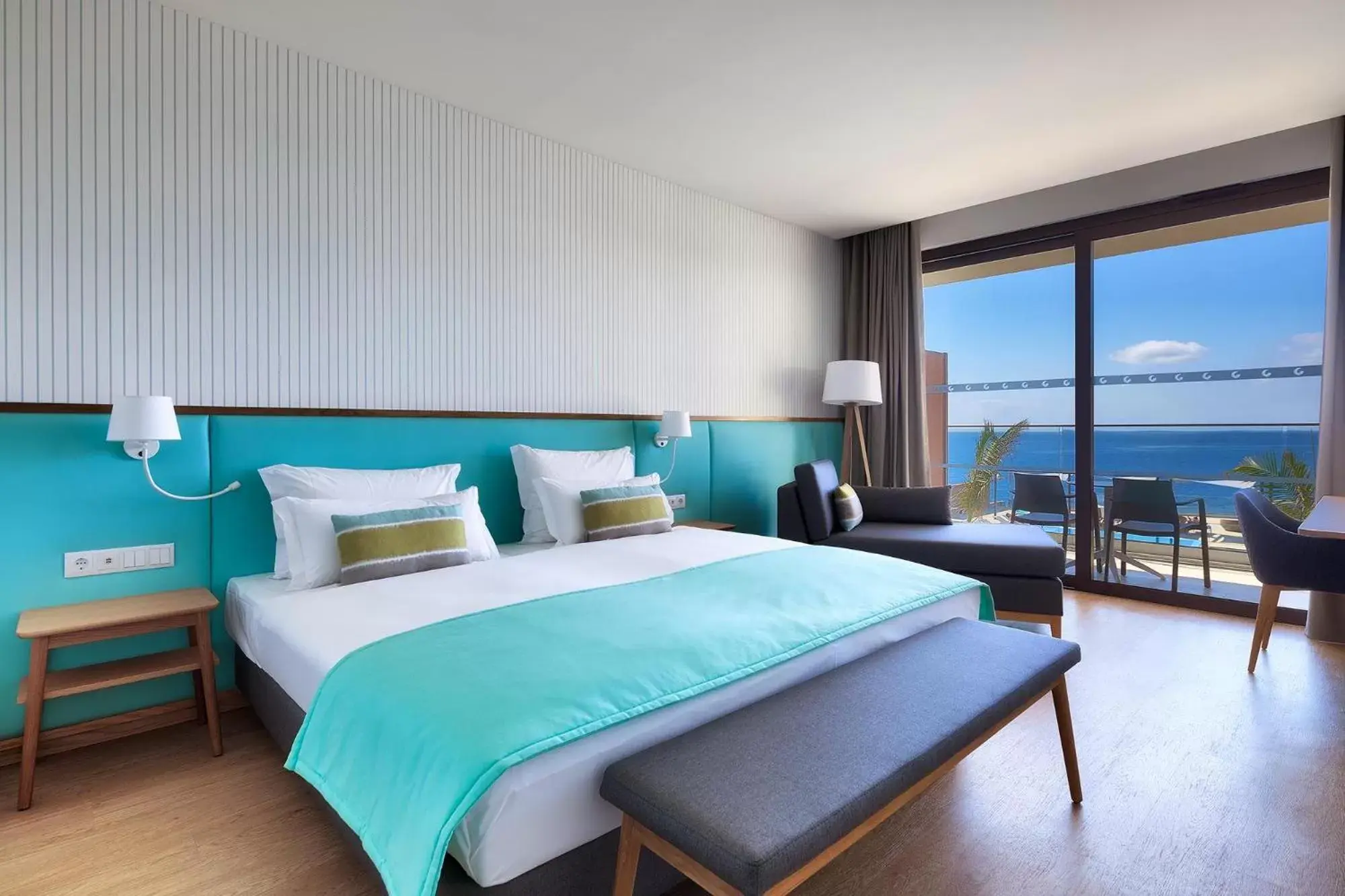 Photo of the whole room, Bed in Sentido Galomar - Adults Only