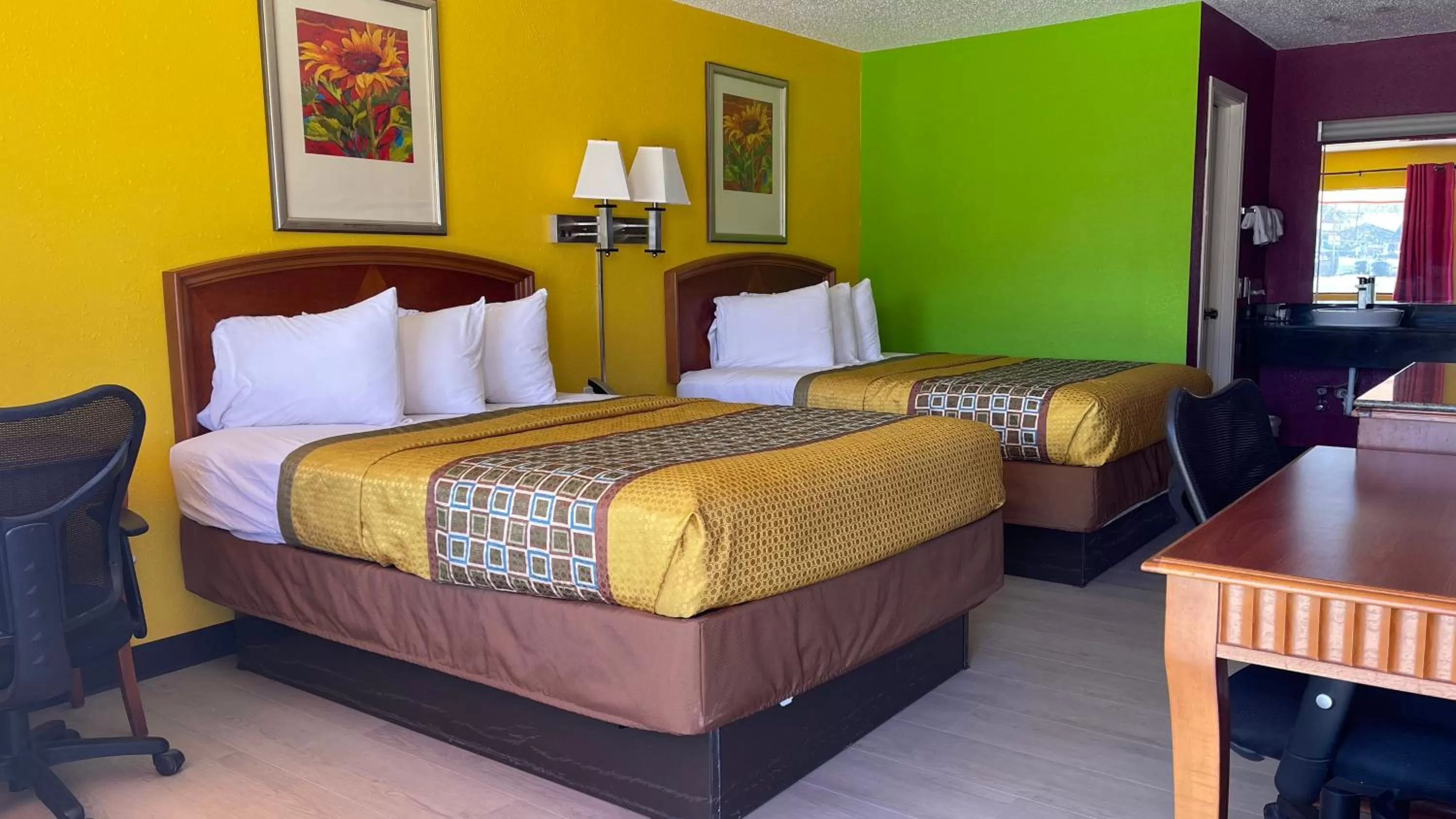 Bed in Morning Star Inn