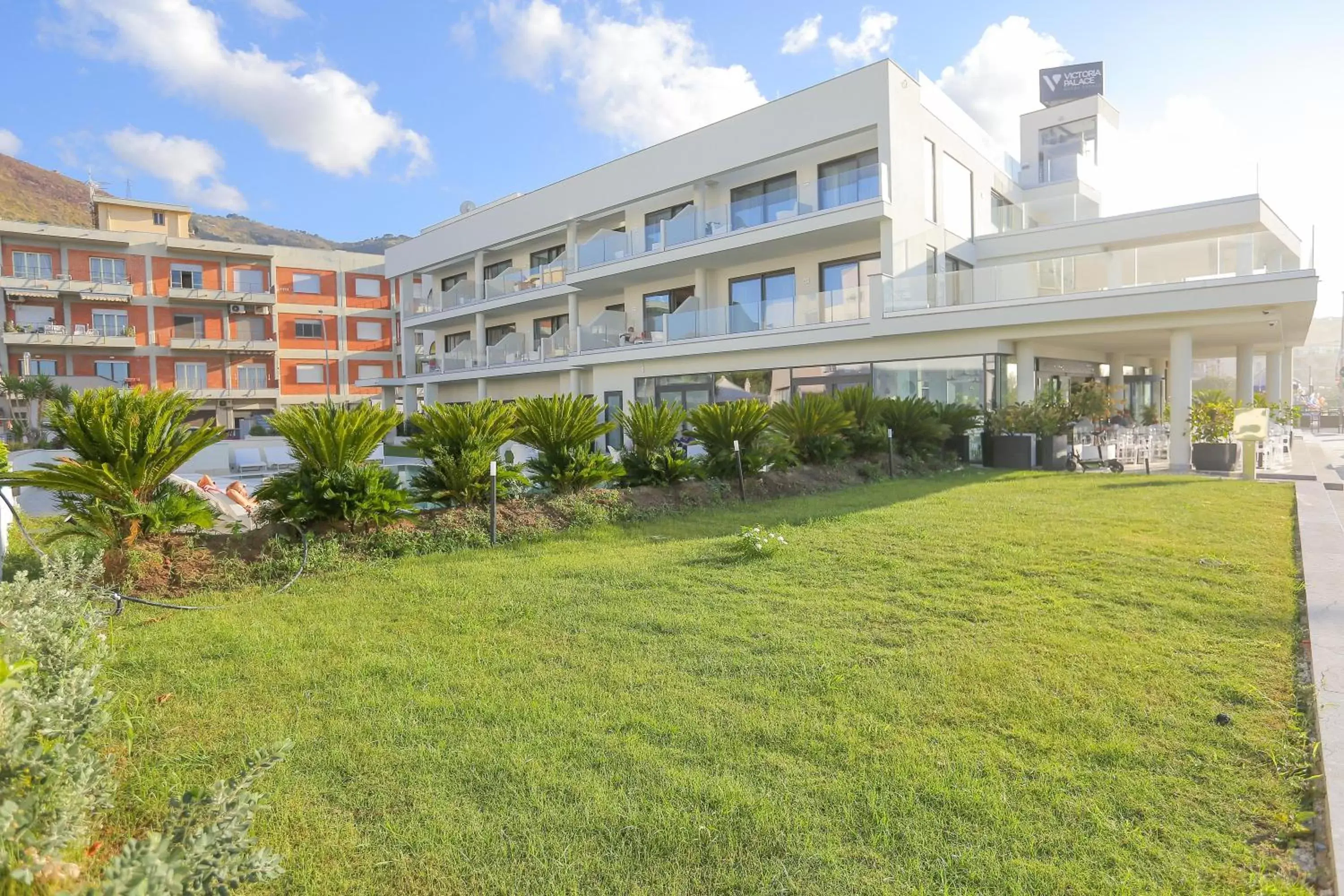 Property Building in Victoria Palace Cefalù