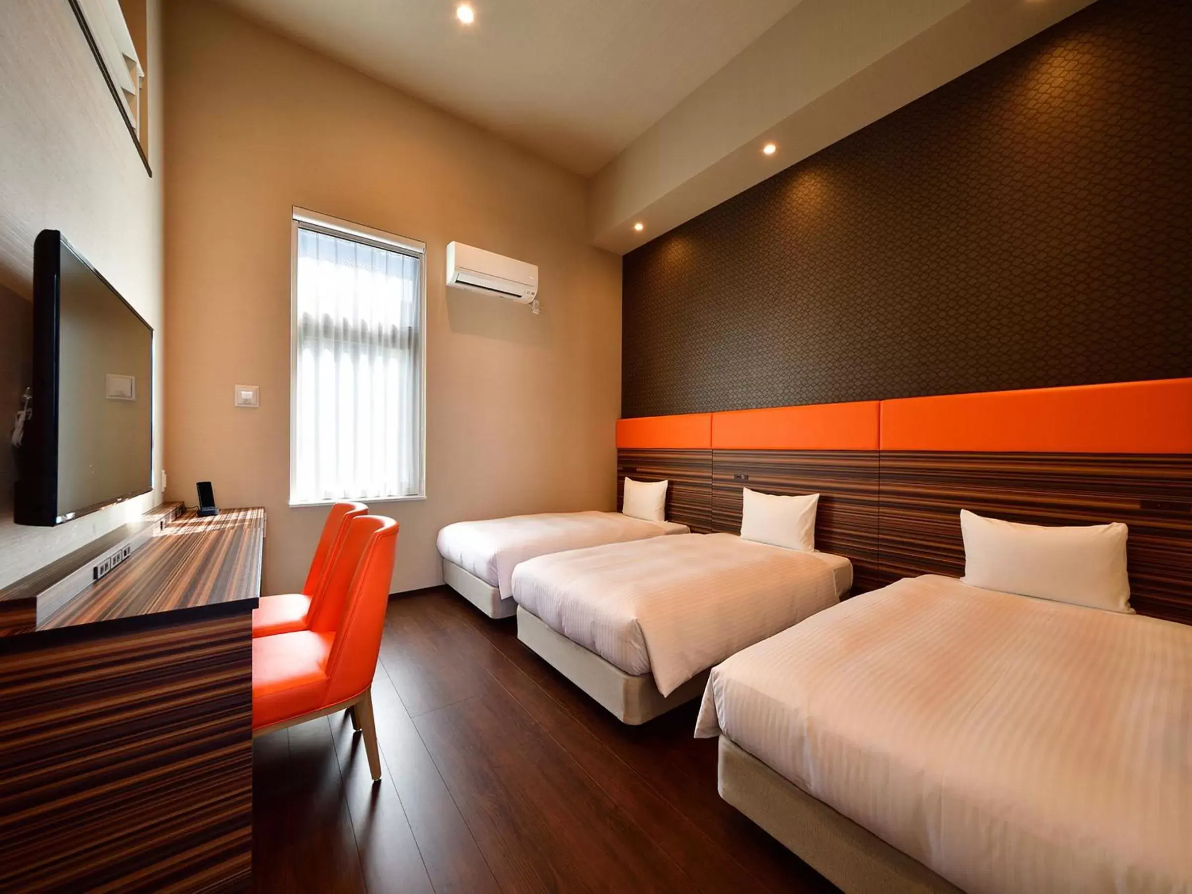 Bedroom, Bed in Hotel WBF Grande Hakata