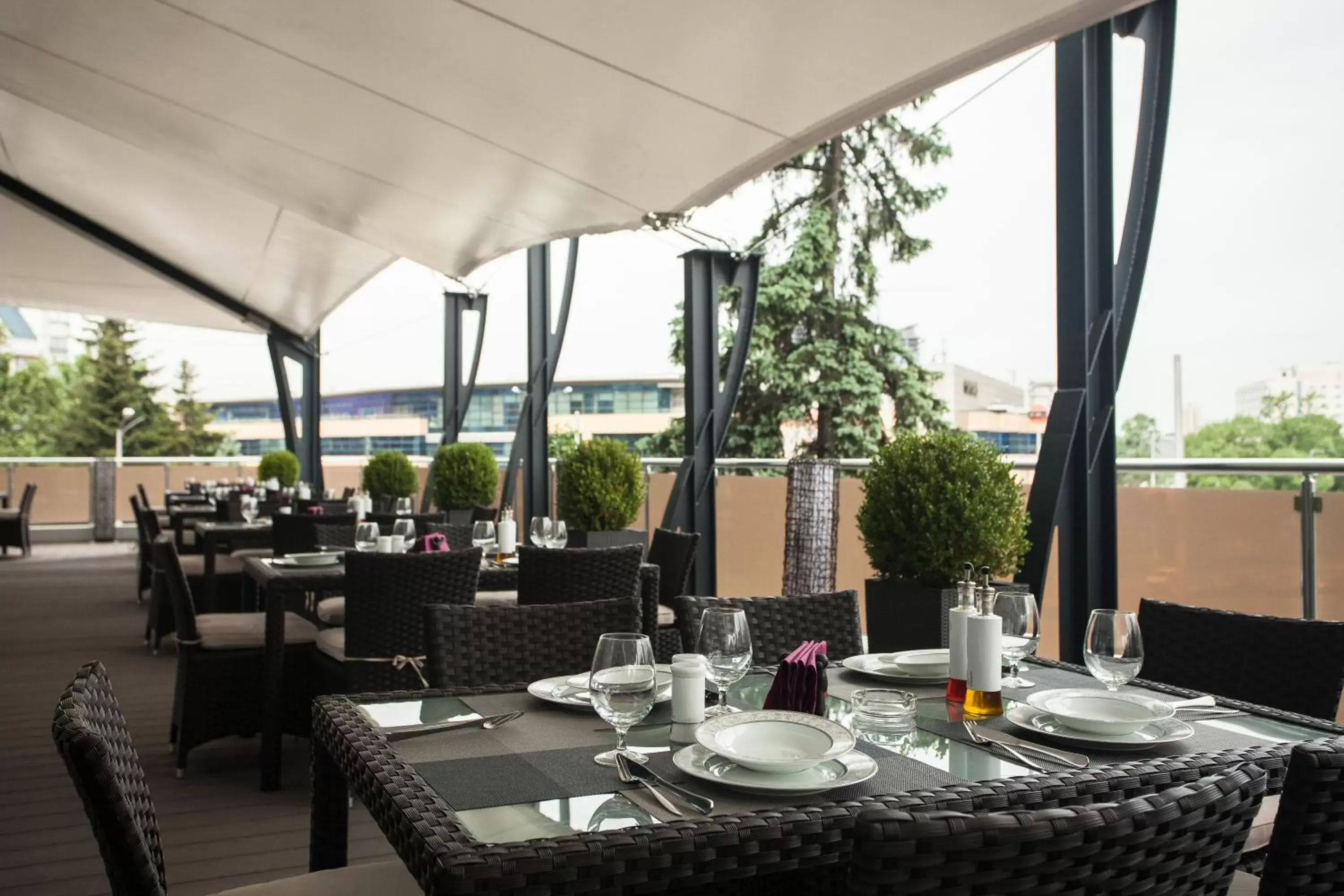 Restaurant/Places to Eat in Hemus Hotel Sofia