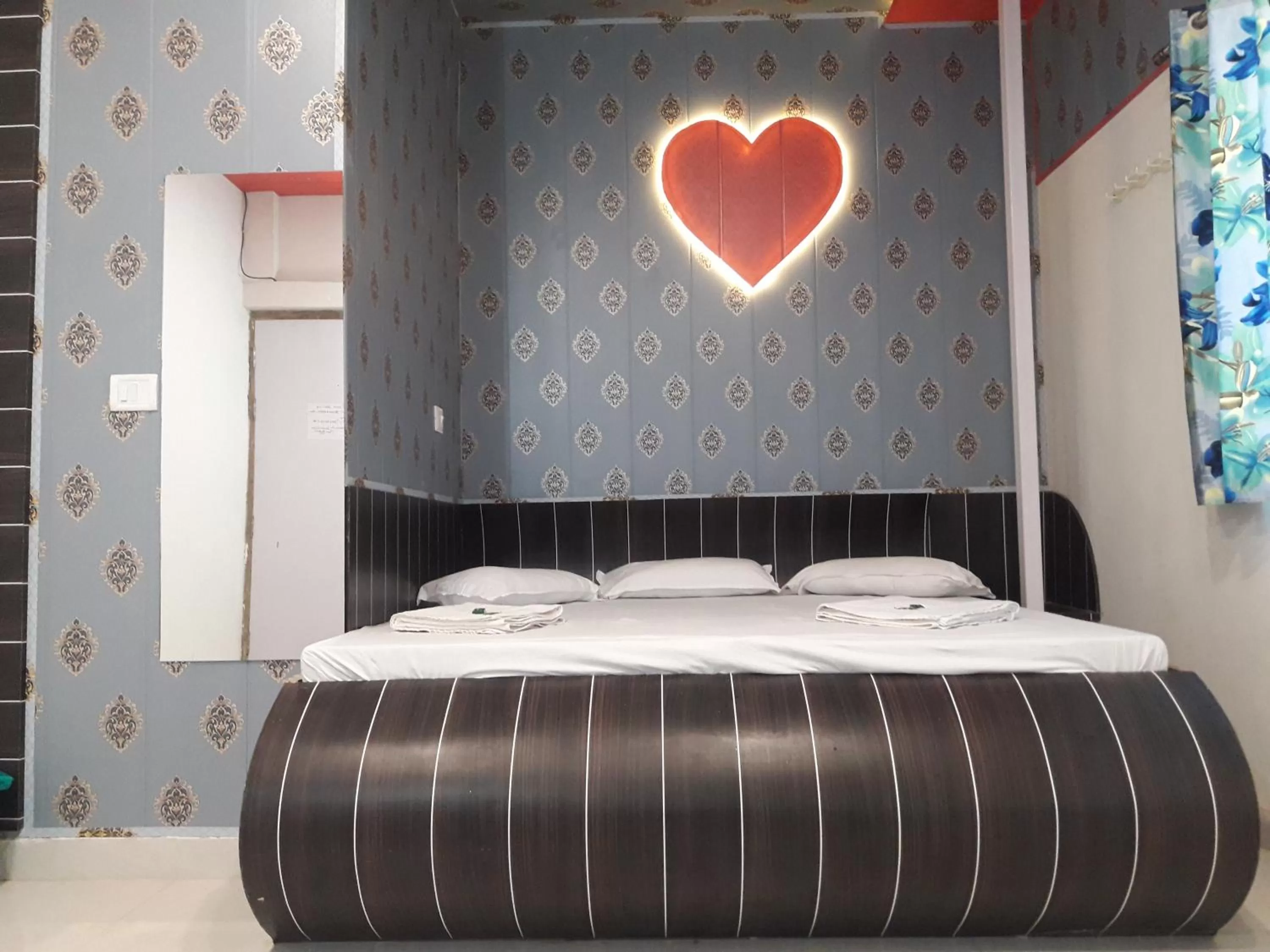 Bed in Hotel RAJVIHAR