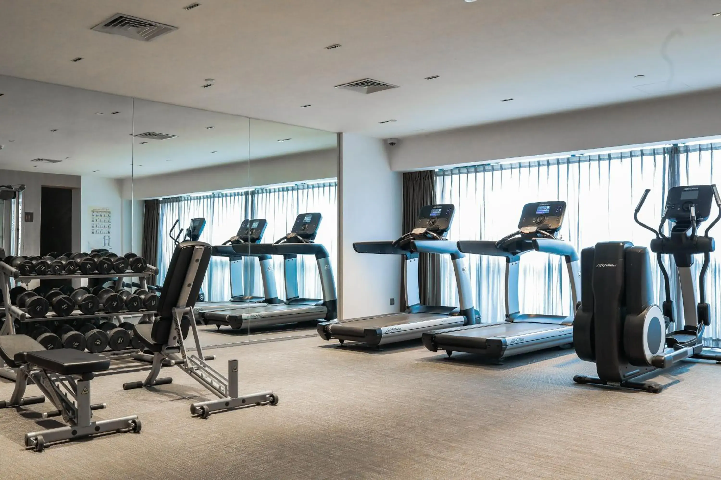 Fitness centre/facilities, Fitness Center/Facilities in Holiday Inn Express Shanghai Songjiang Fangta, an IHG Hotel